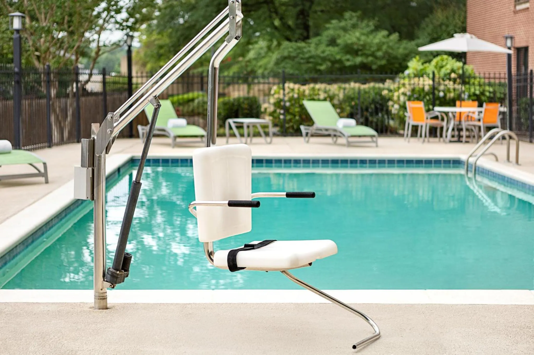 Swimming pool in Holiday Inn Express & Suites Greenville-Downtown by IHG