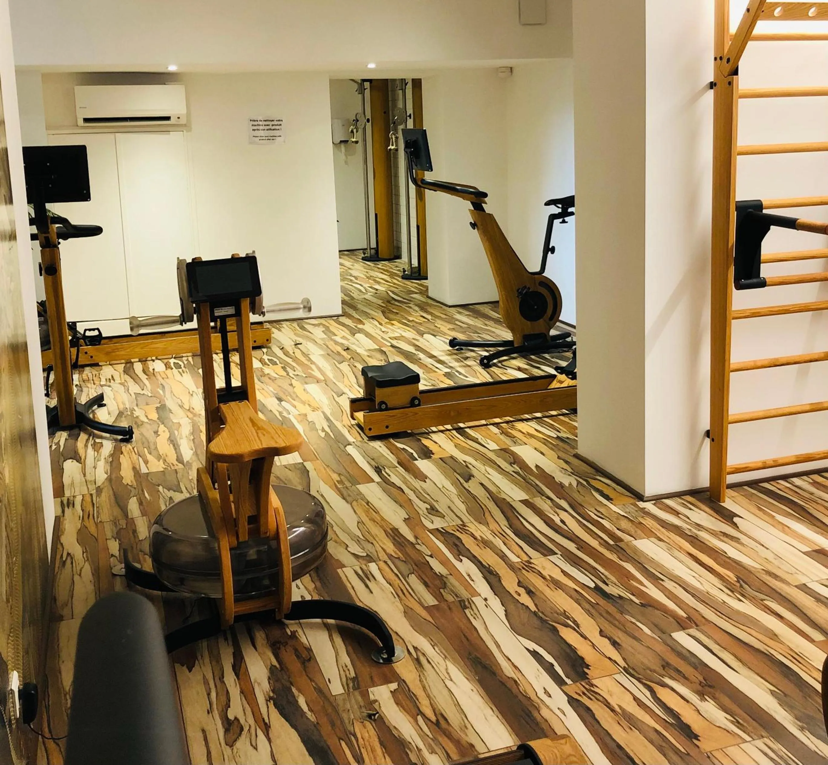 Fitness centre/facilities in Holzer II