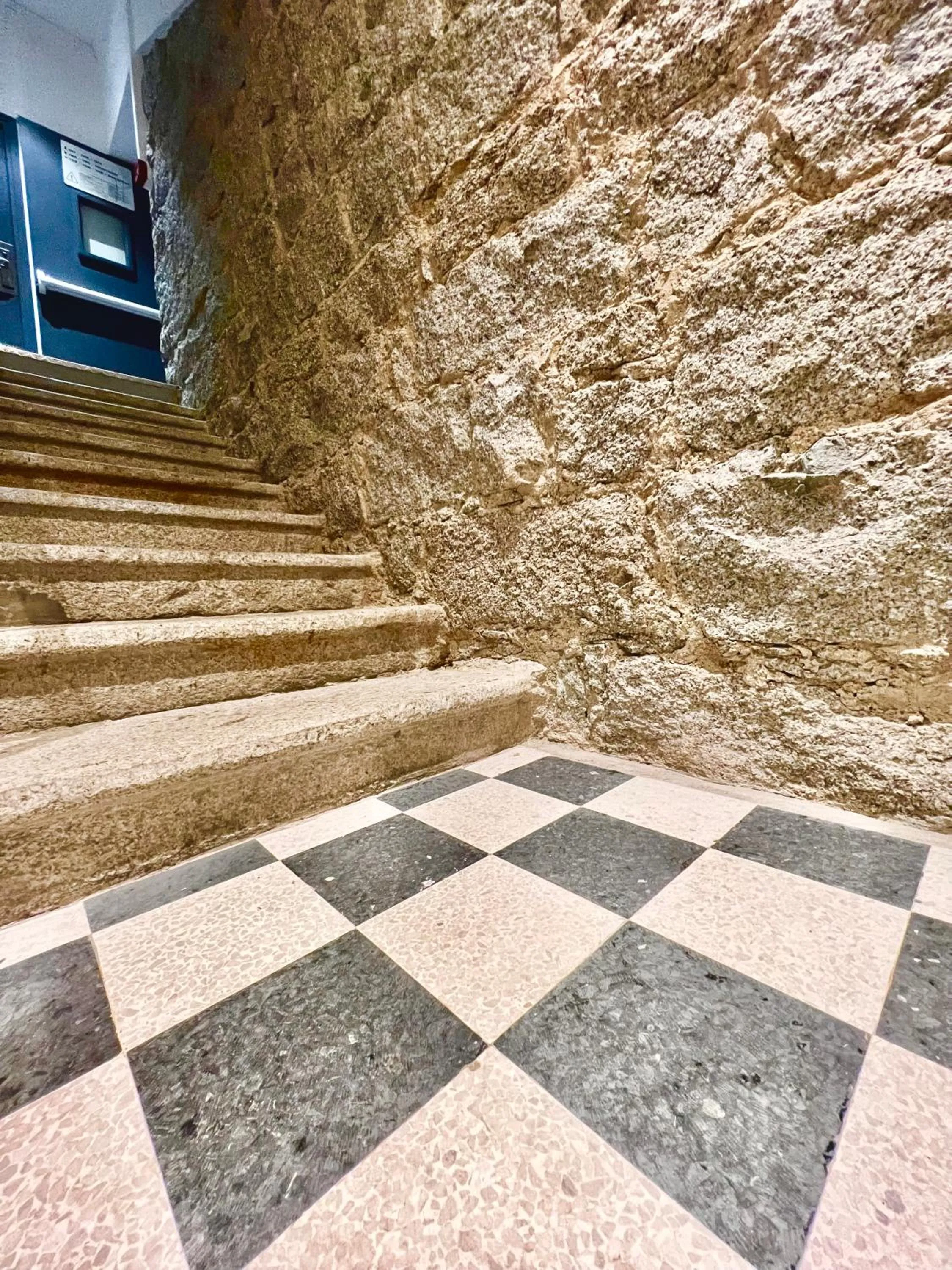 Property building in Holzer II