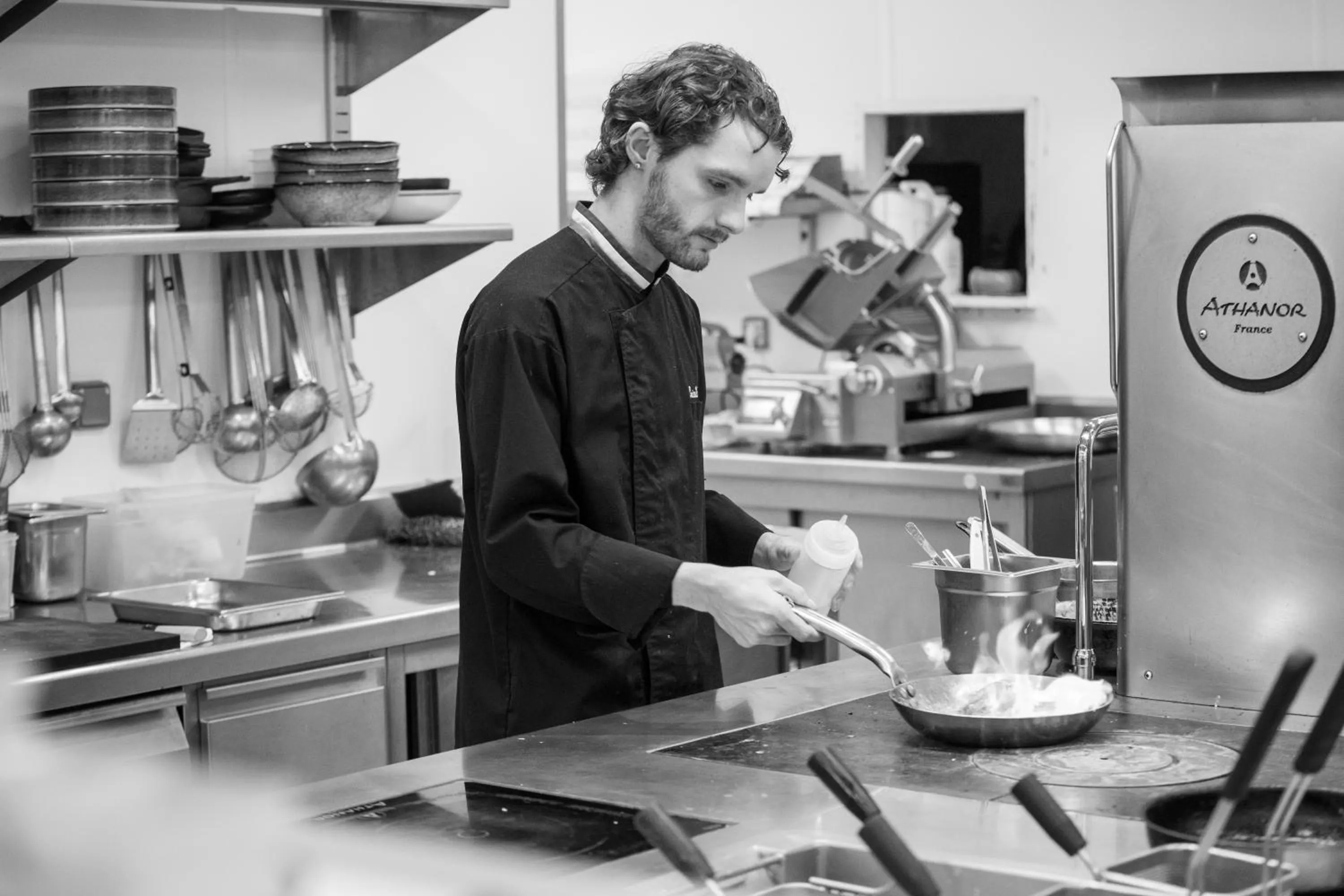 Logis Hôtel & Restaurant - Les Tuileries