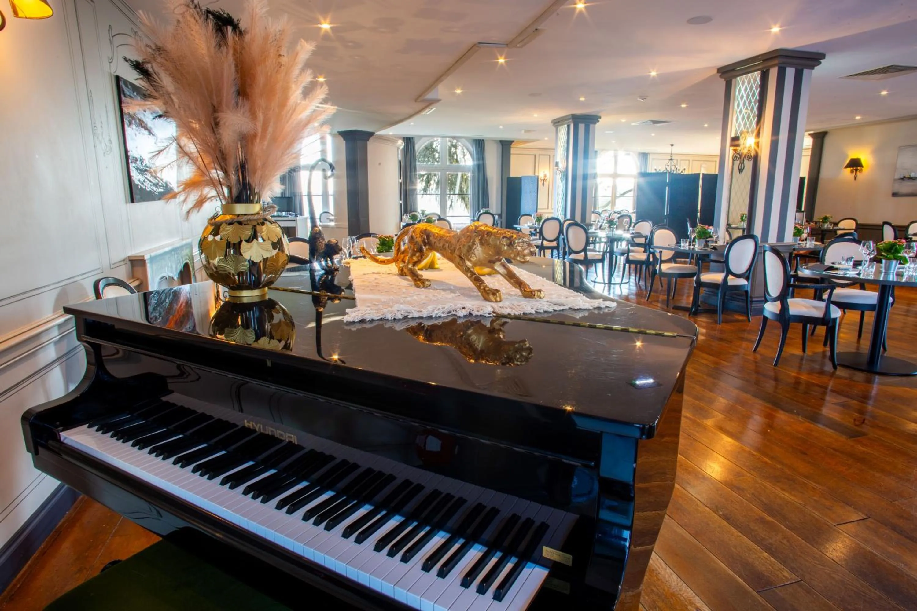 Logis Hôtel & Restaurant - Les Tuileries