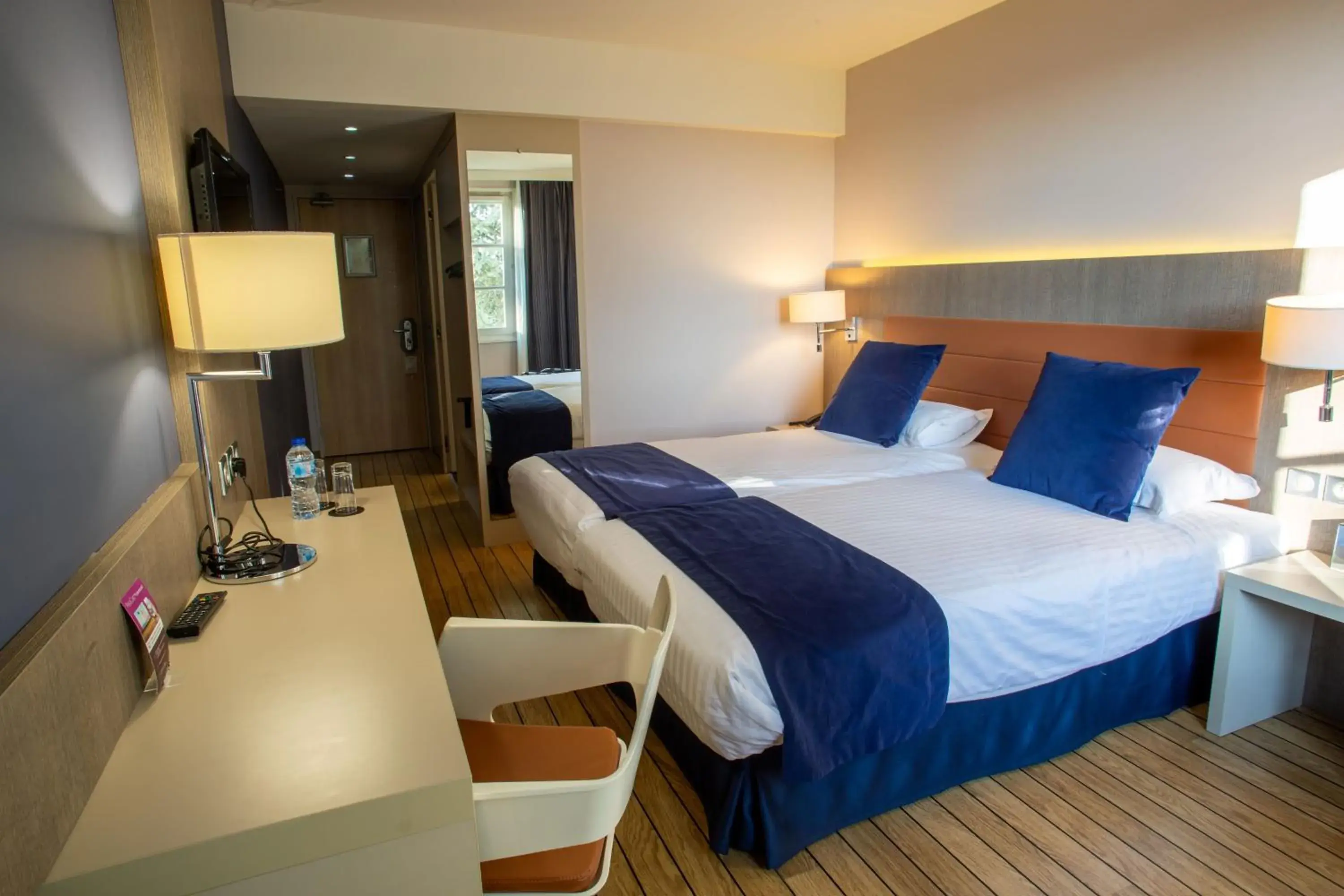 Bed in Logis Hôtel & Restaurant - Les Tuileries Bed in Logis Hôtel & Restaurant - Les Tuileries