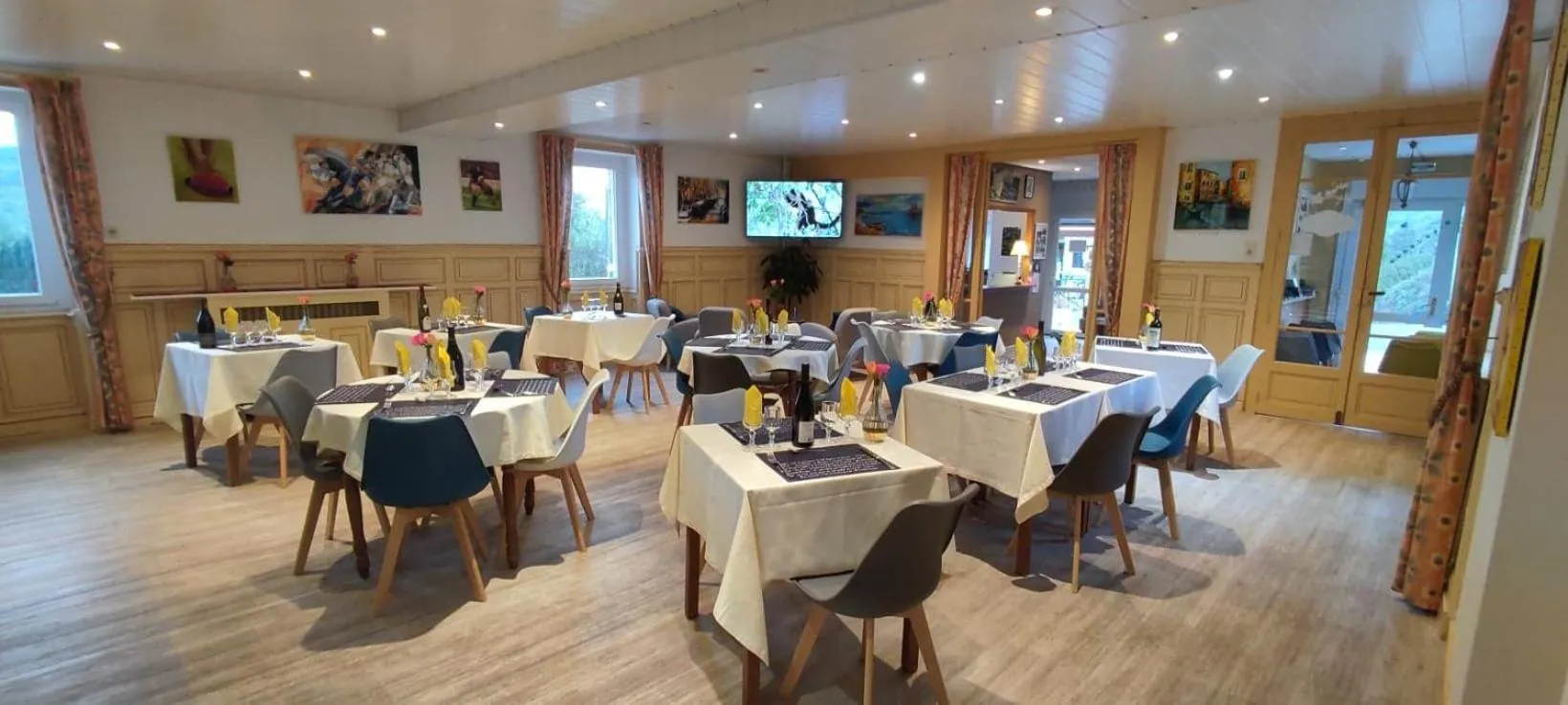 Restaurant/places to eat in Hotel Belle Vue