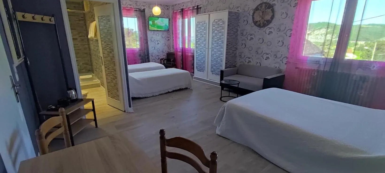 Bedroom, Bed in Hotel Belle Vue