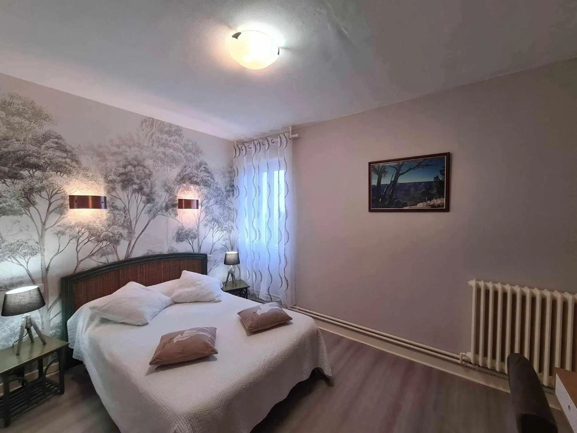 Photo of the whole room, Bed in Hotel Belle Vue