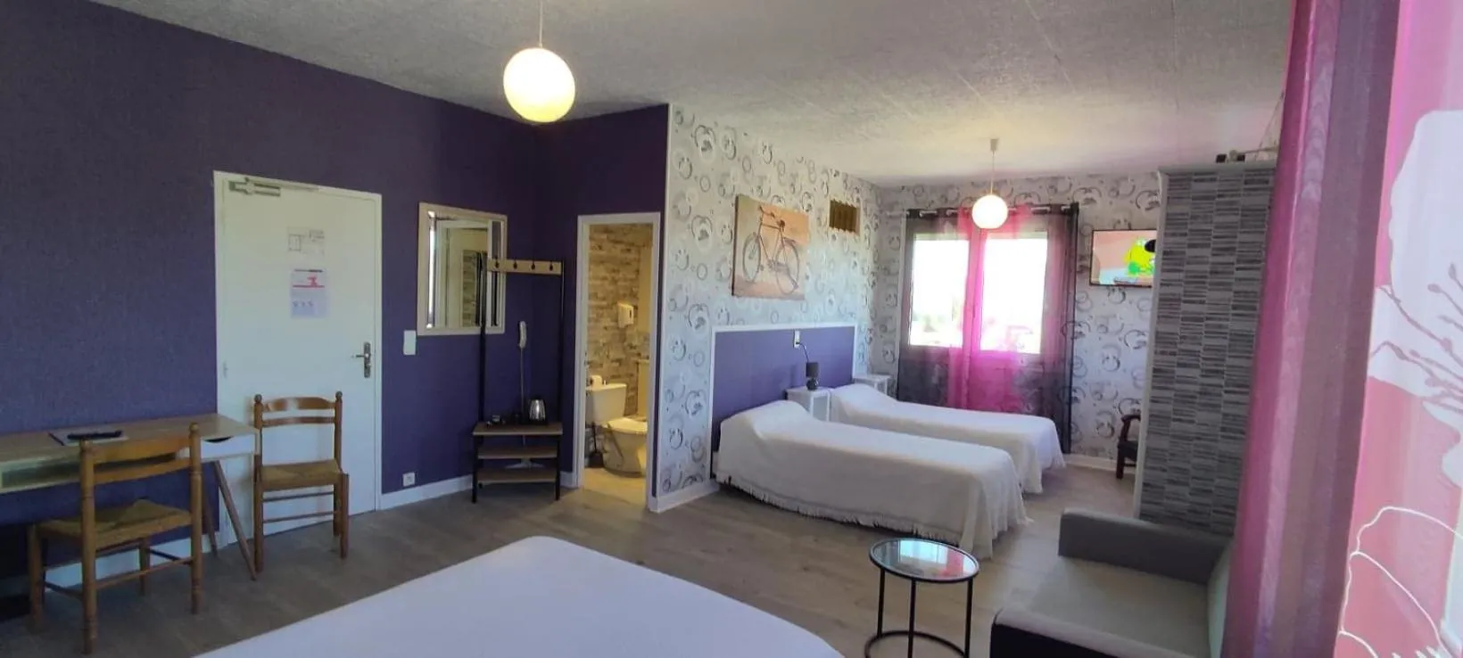 Bedroom, Bed in Hotel Belle Vue