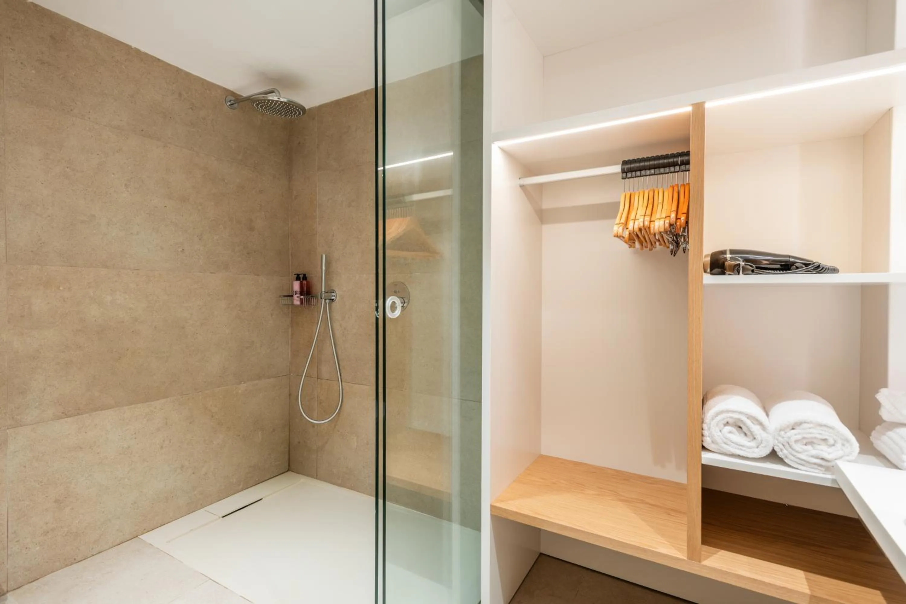 Bathroom in Inturotel Cala Azul