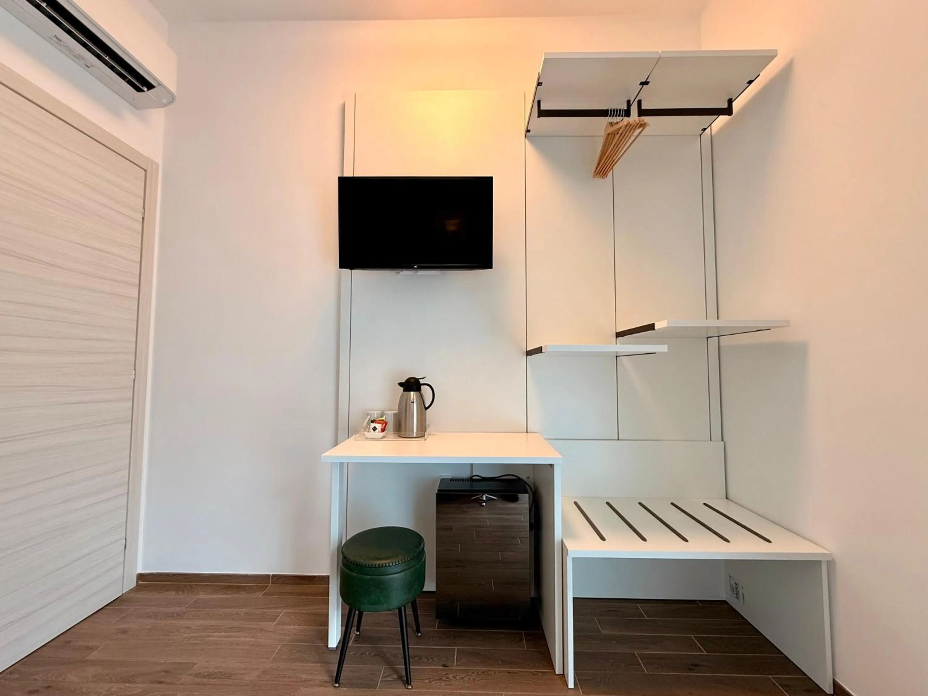 wardrobe in B&B Villamarea