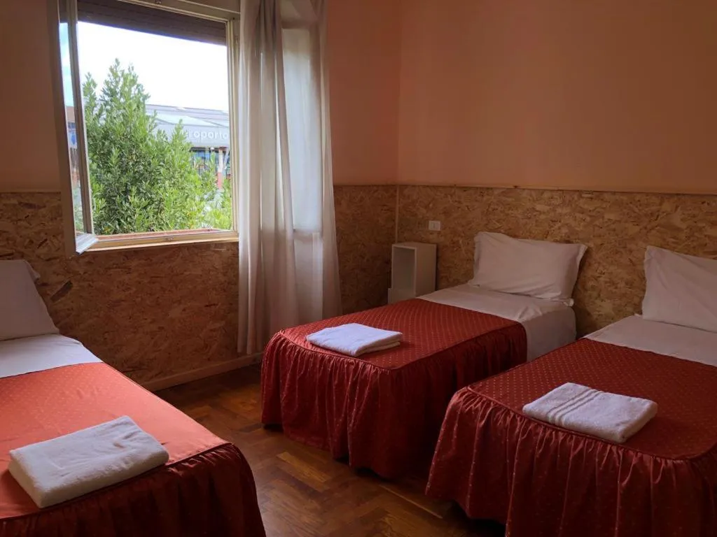 Bed in Venice Treviso Airport Bed