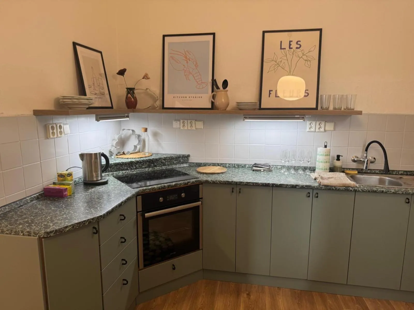 Kitchen or kitchenette in Kampus Palace