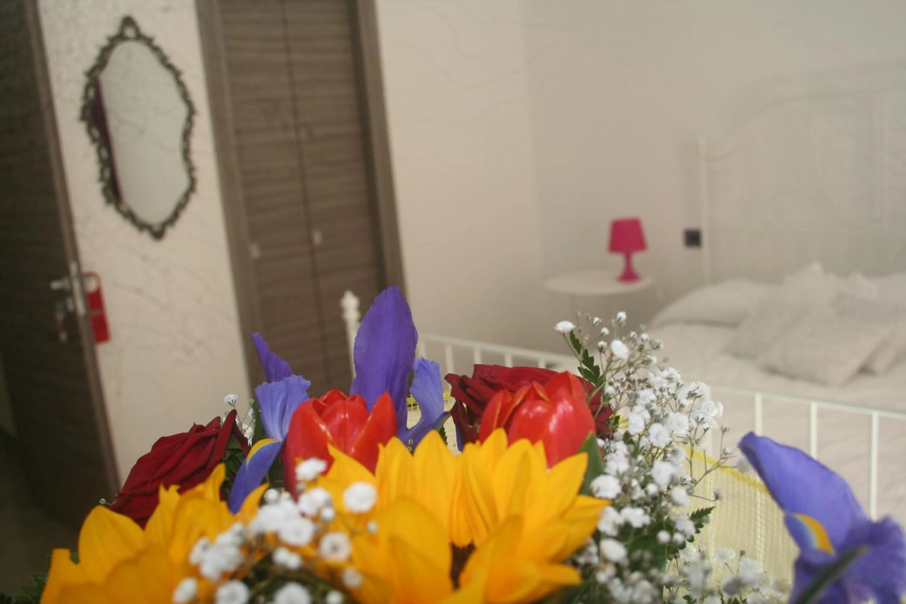 Photo of the whole room, Bed in Hello World