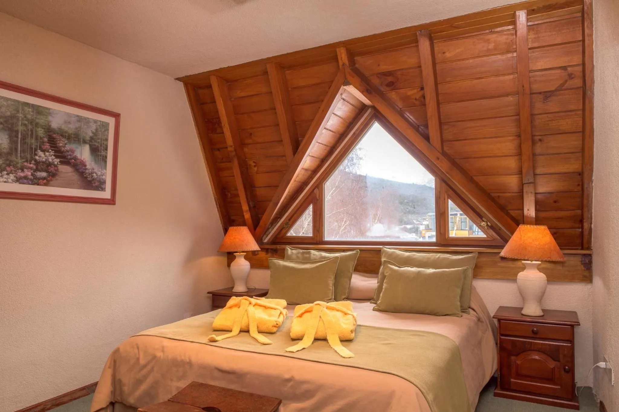 Bed in Village Catedral Hotel & Spa