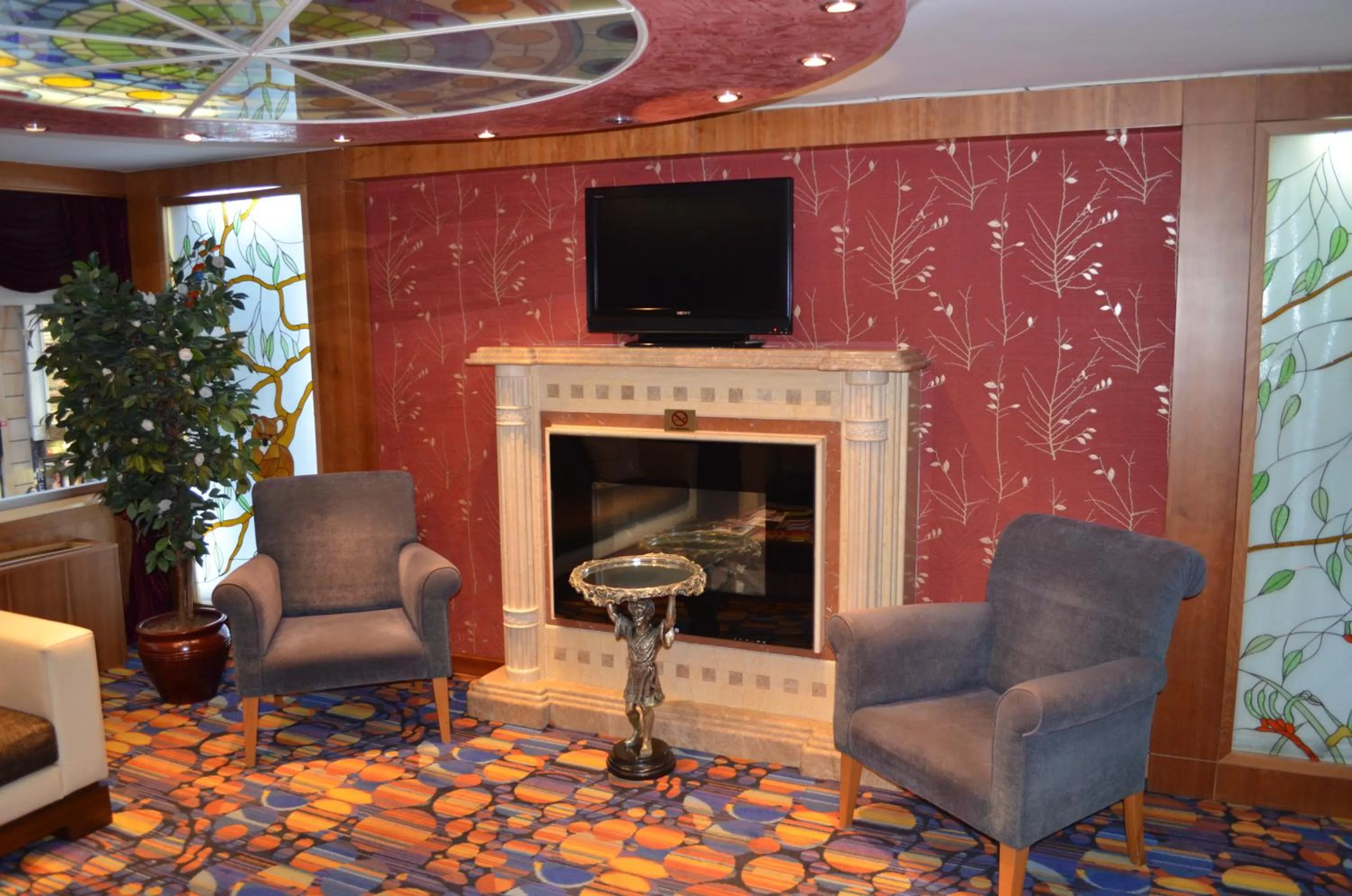 Lobby or reception in Yuksel Hotel