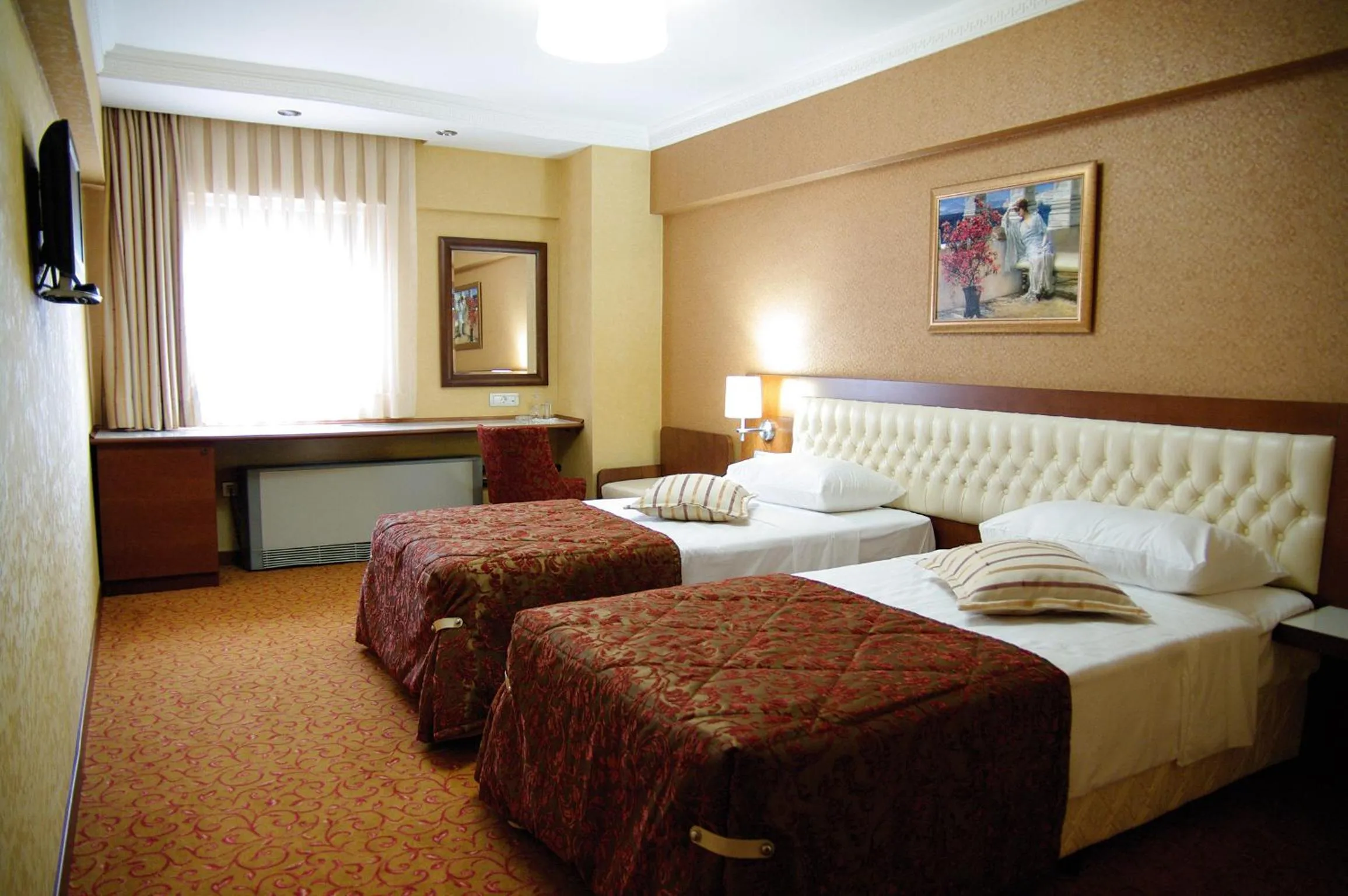 Bed in Yuksel Hotel