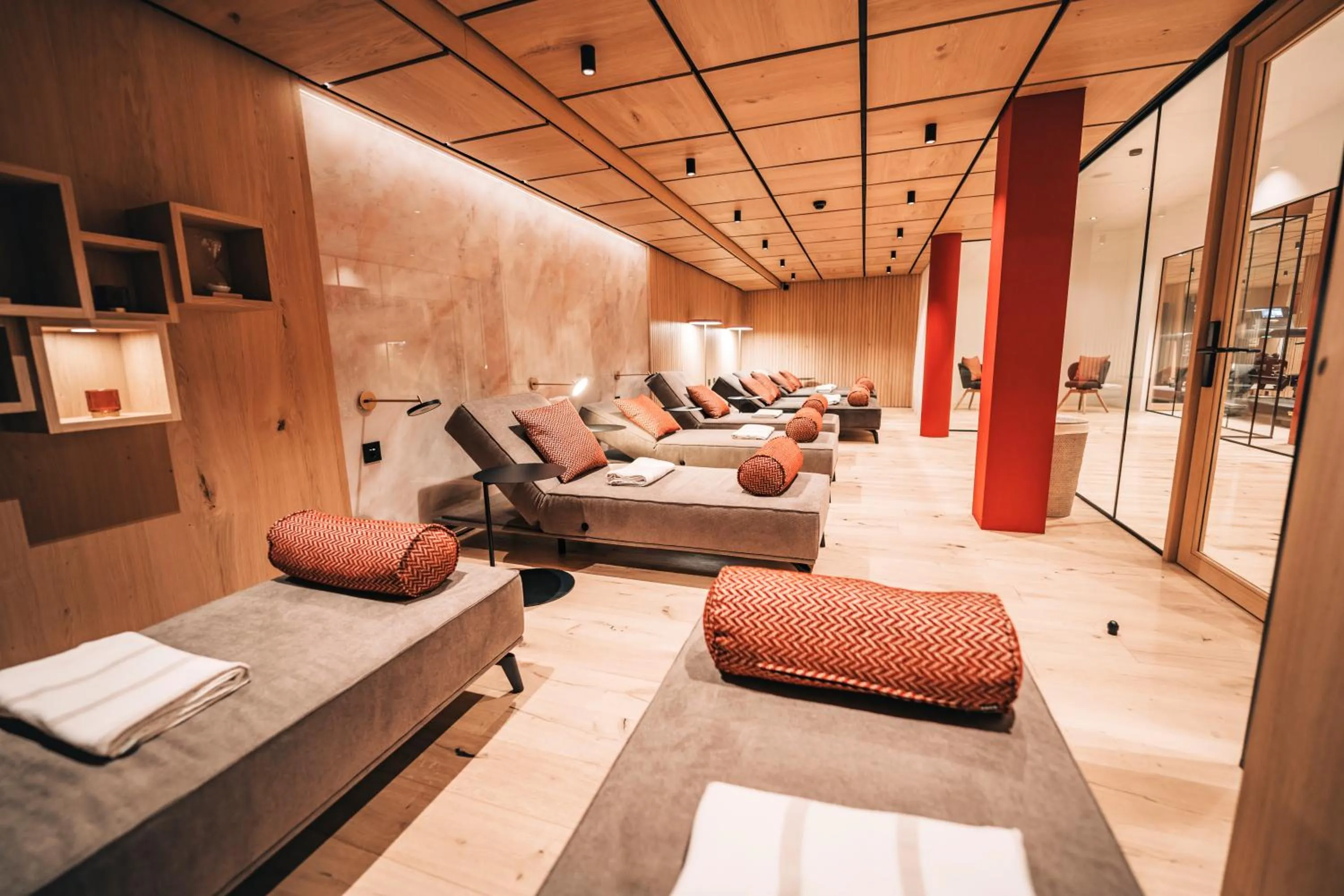 Swiss Alpine Hotel Allalin