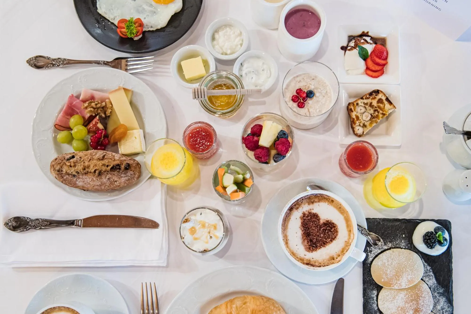 Swiss Alpine Hotel Allalin