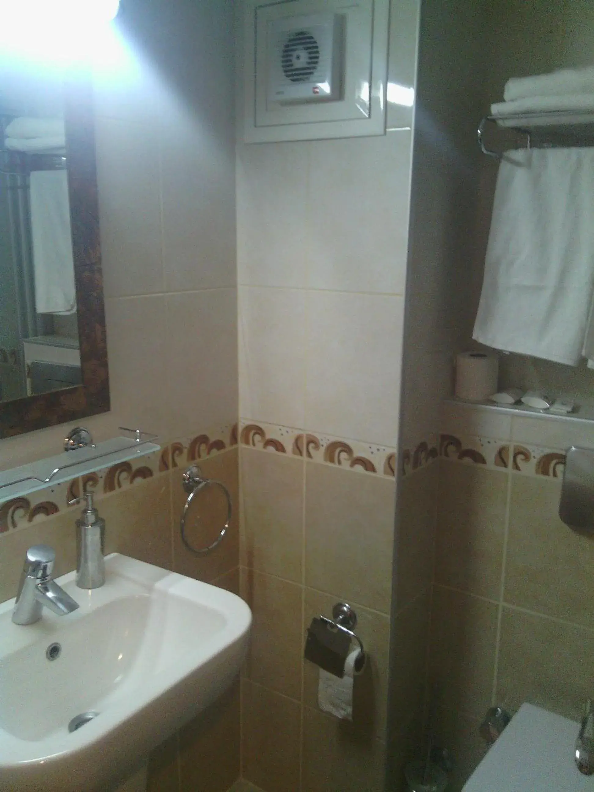 Single Room in Hotel Linda Single Room in Hotel Linda