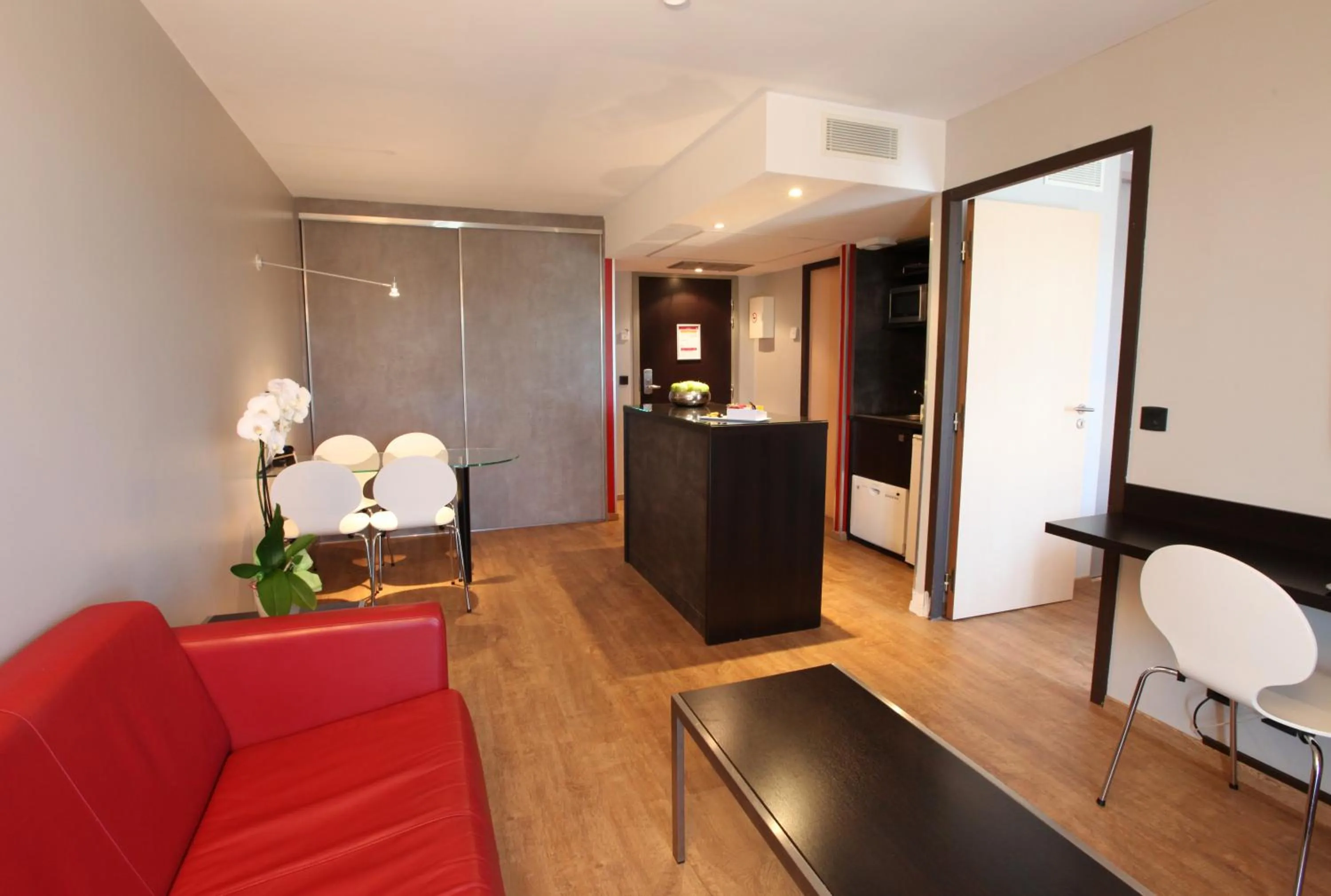 Photo of the whole room in Best Western Park Hotel Geneve-Thoiry