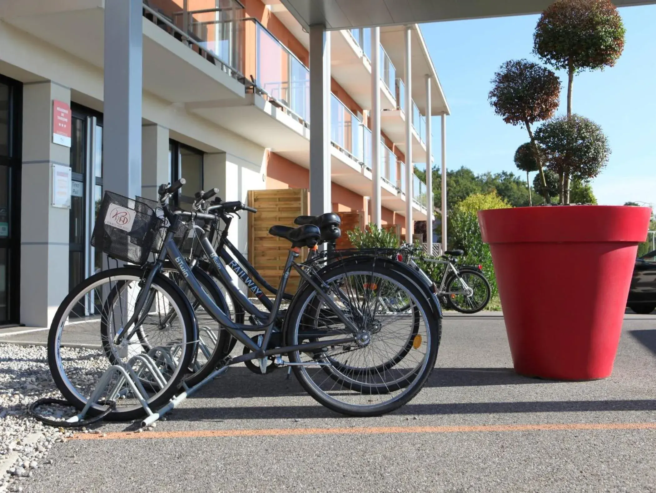 Facade/entrance in Best Western Park Hotel Geneve-Thoiry Facade/entrance in Best Western Park Hotel Geneve-Thoiry