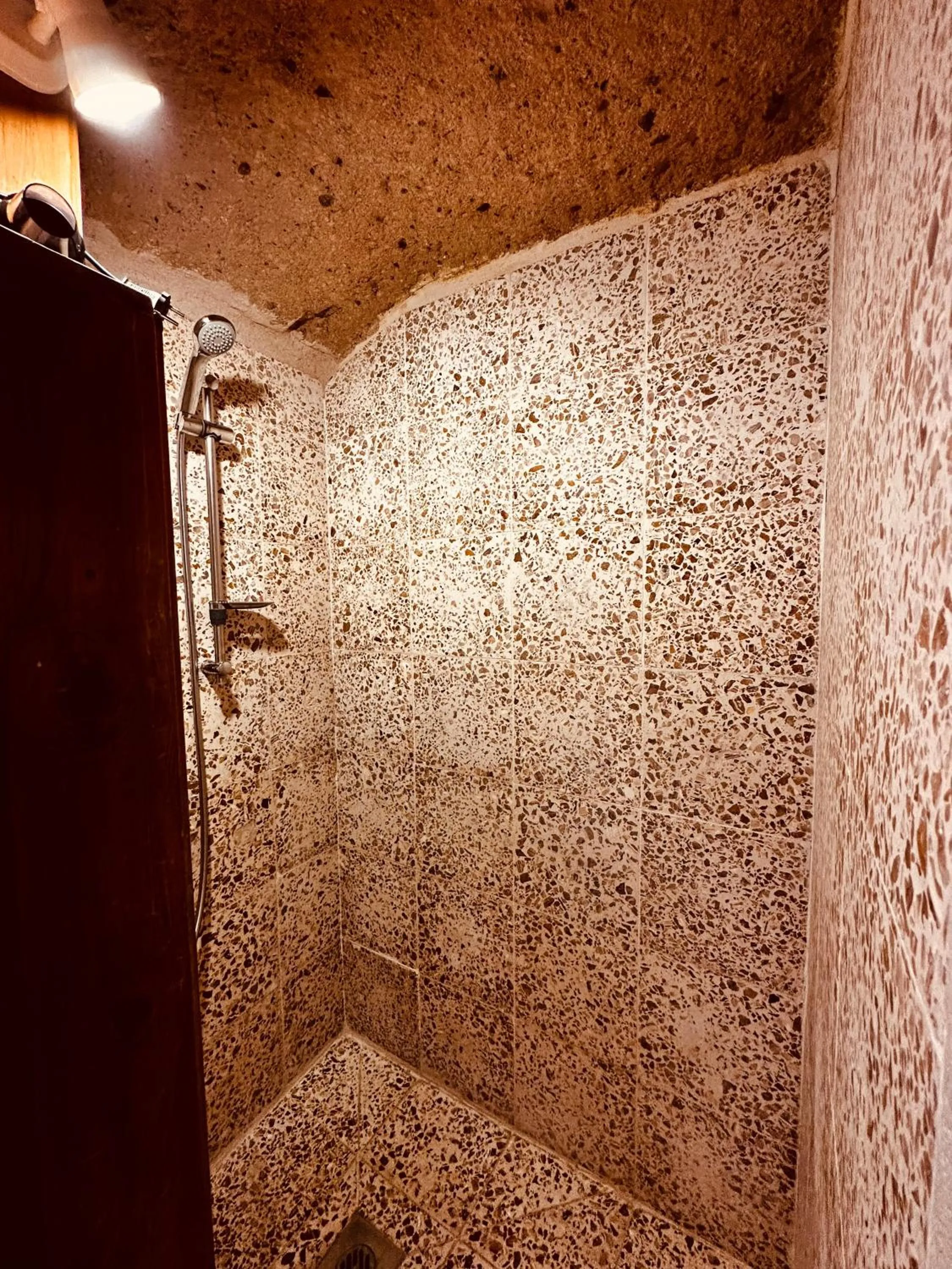 Shower in Les Maisons De Cappadoce