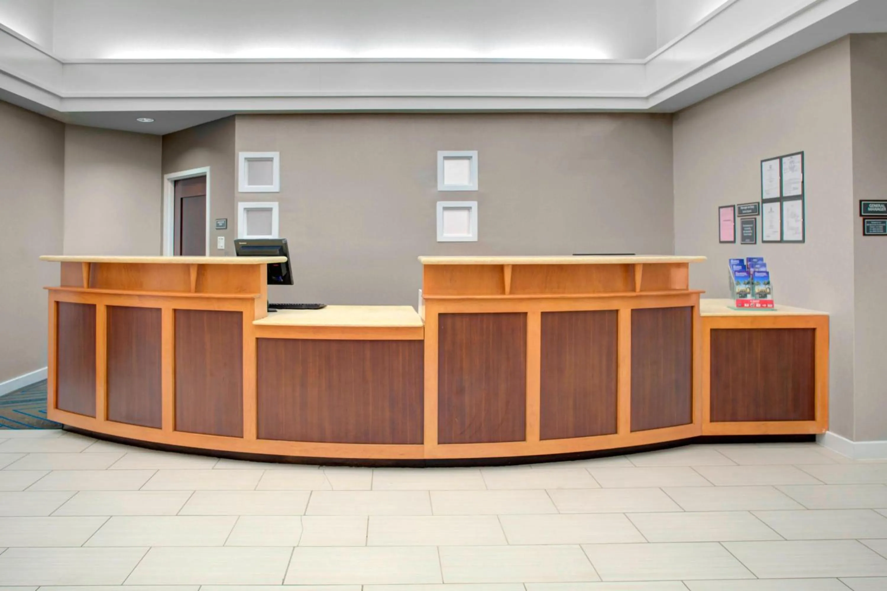 Lobby or reception in Residence Inn by Marriott Richmond Chester