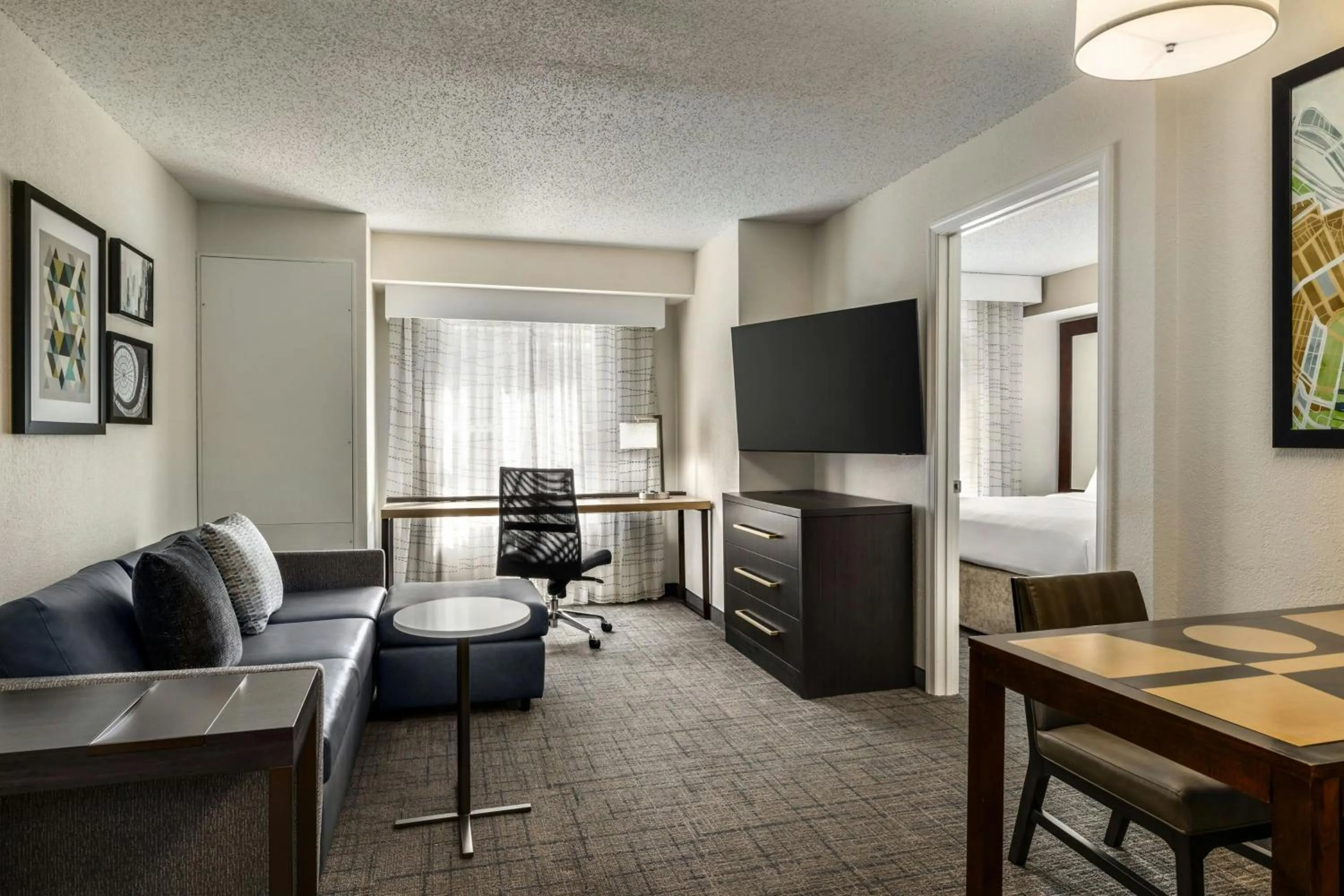 Living room in Residence Inn by Marriott Richmond Chester