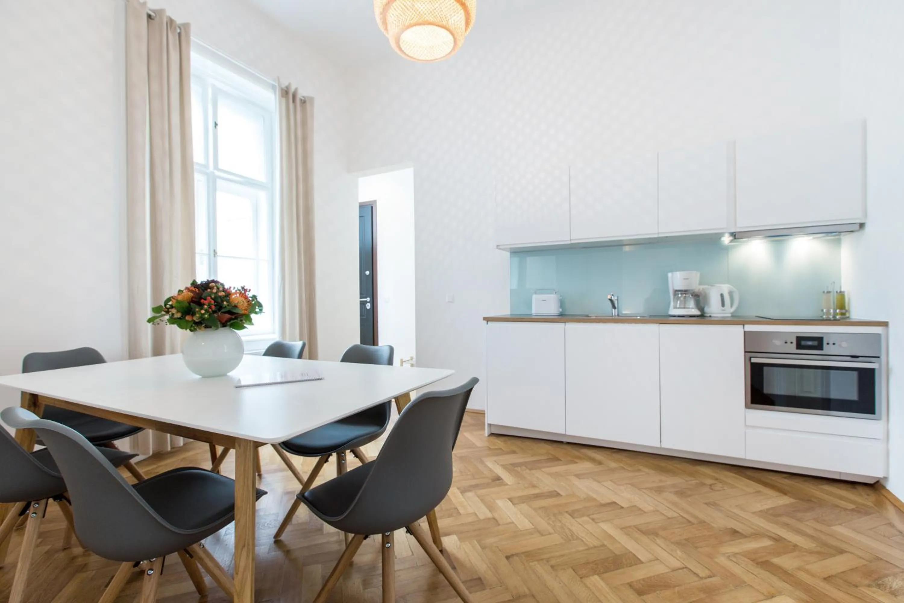 Kitchen or kitchenette in HeyMi Apartments in City Center