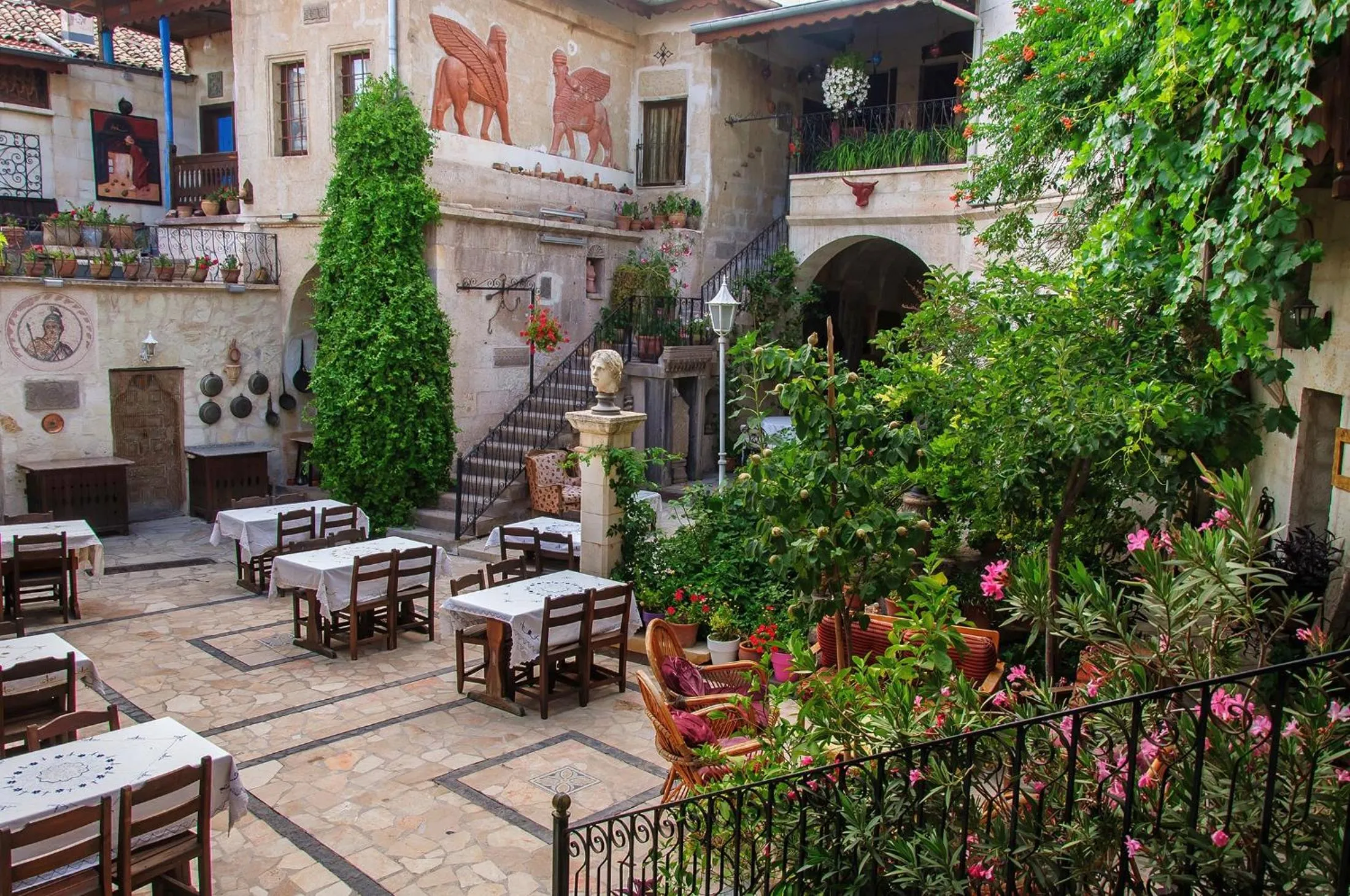 Garden in Sofa Hotel