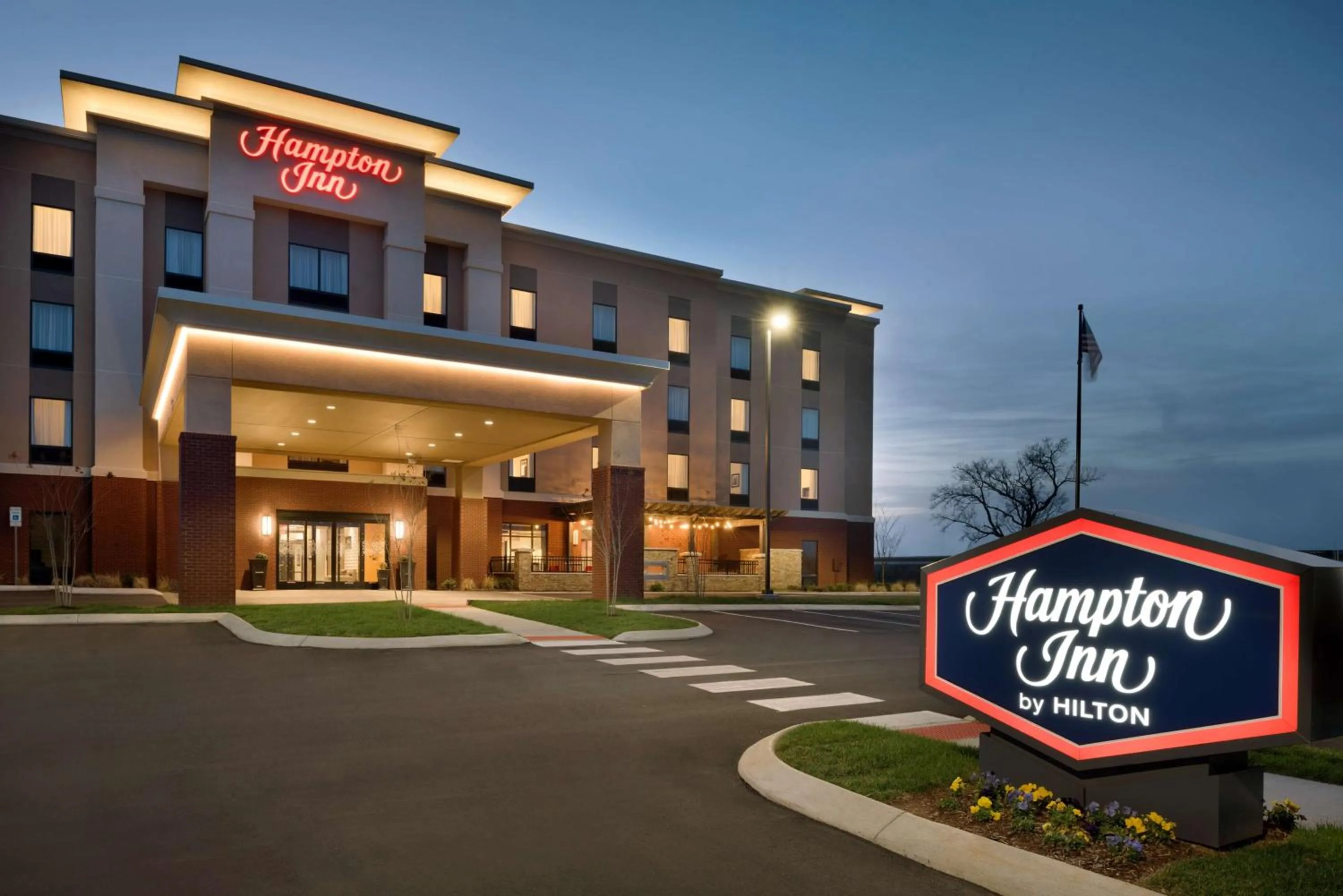 Property building in Hampton Inn by Hilton Spring Hill, TN