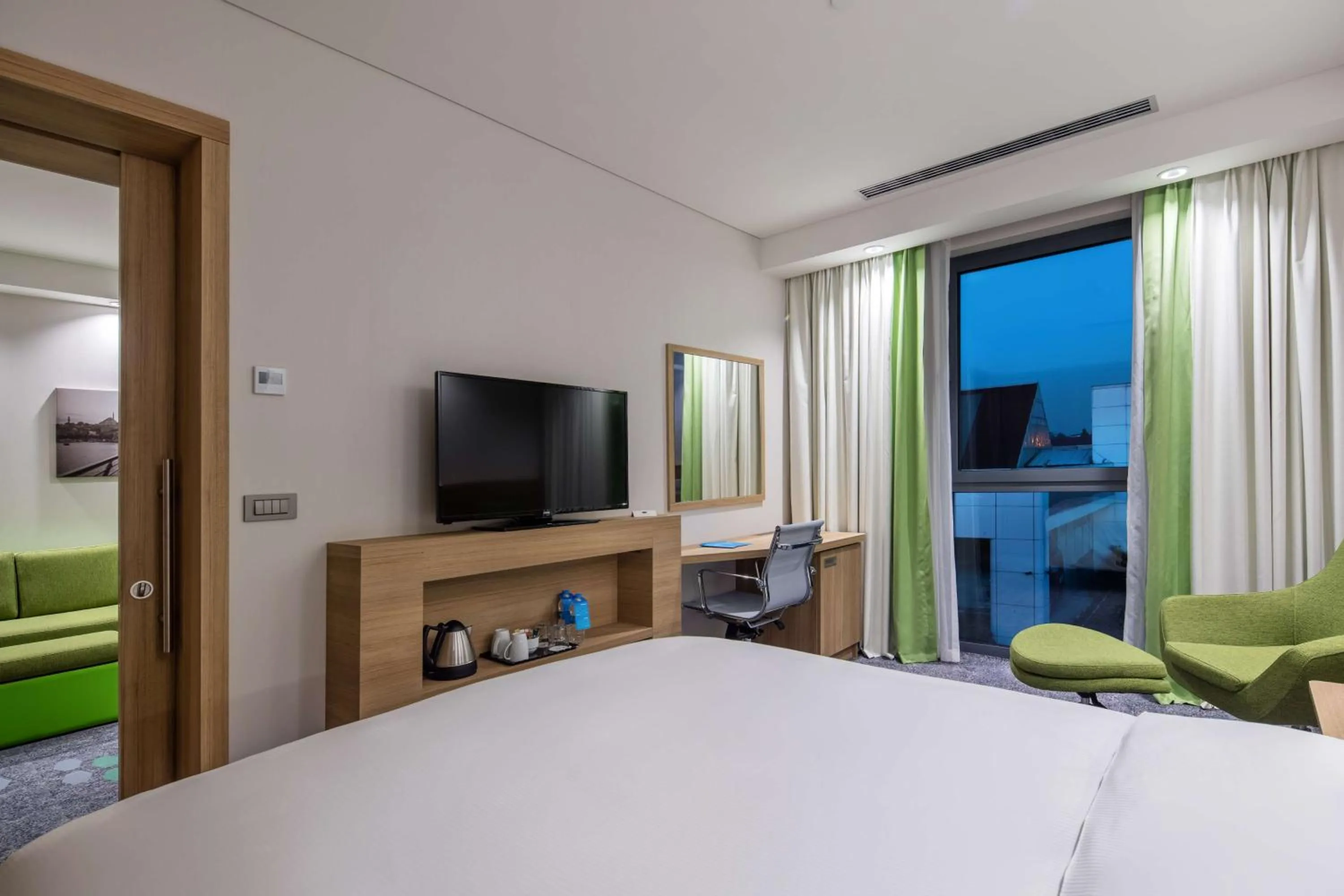 Bed in Hampton by Hilton Istanbul Zeytinburnu