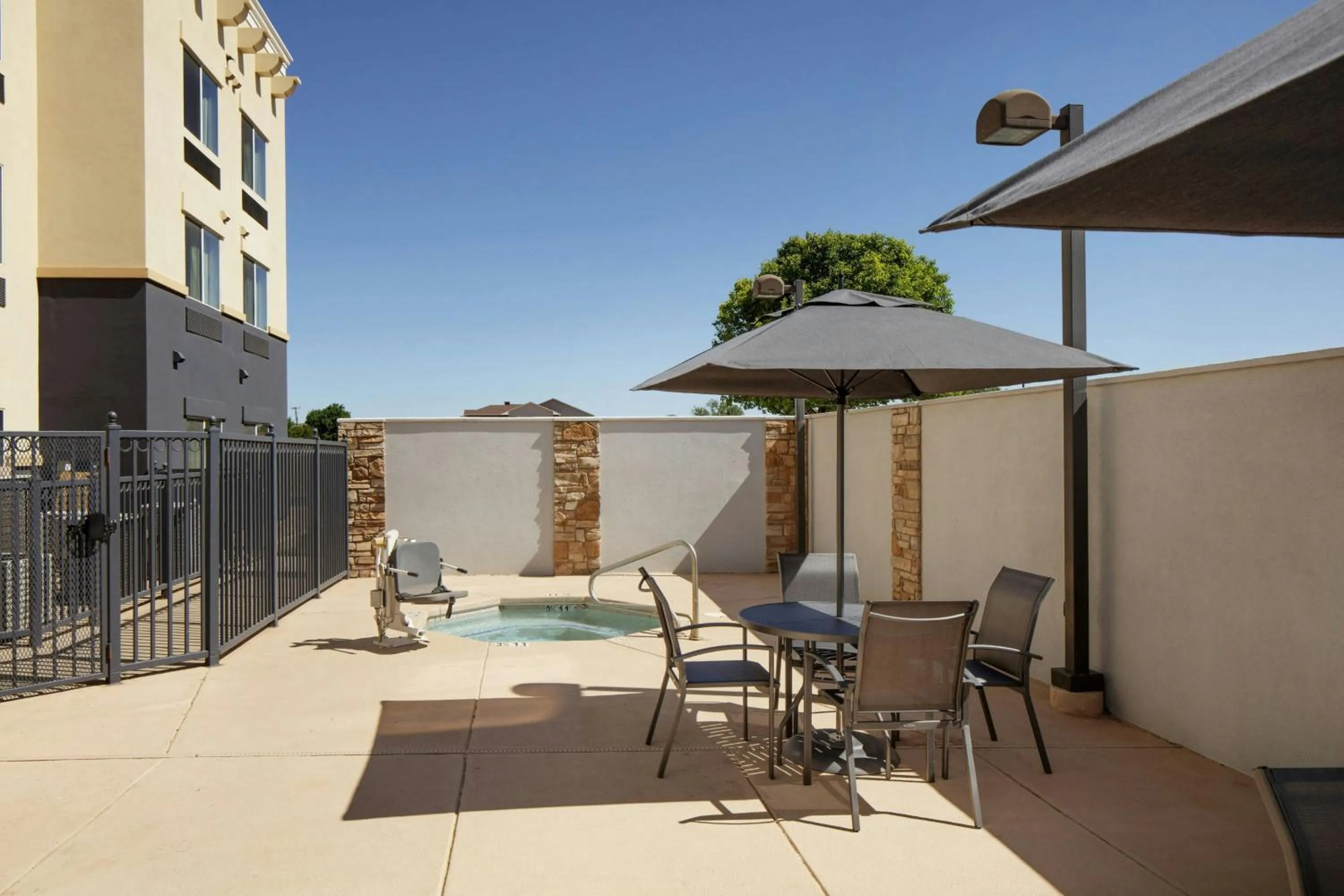 Fitness centre/facilities in Fairfield Inn & Suites Clovis