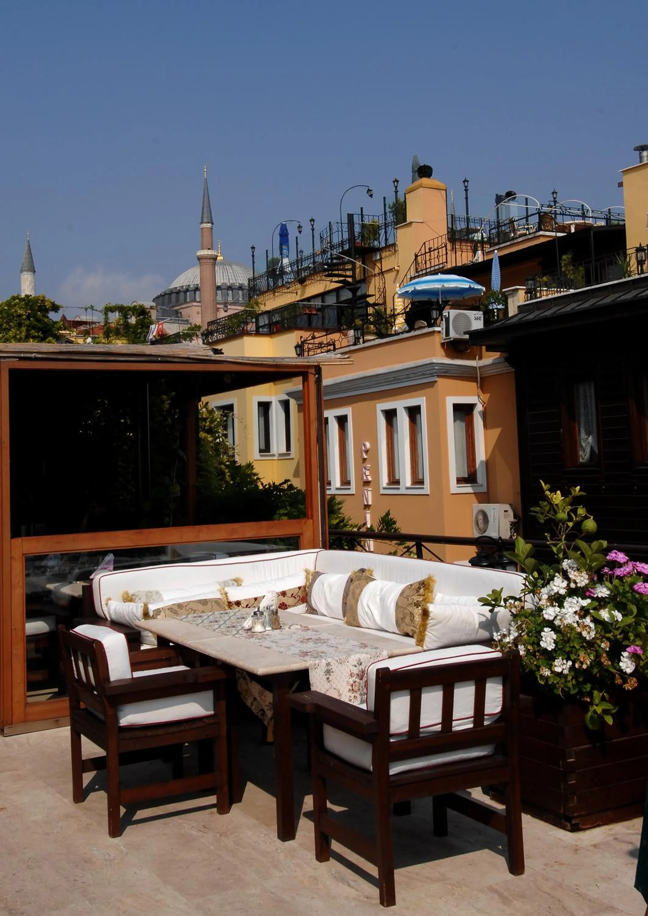 Balcony/Terrace in Şebnem Hotel