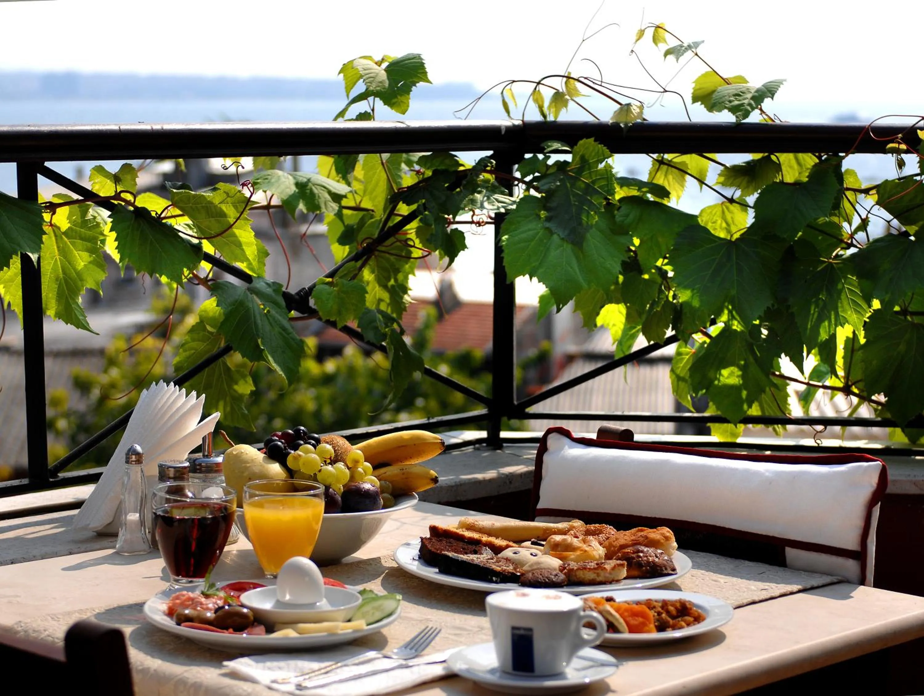 Balcony/Terrace in Şebnem Hotel