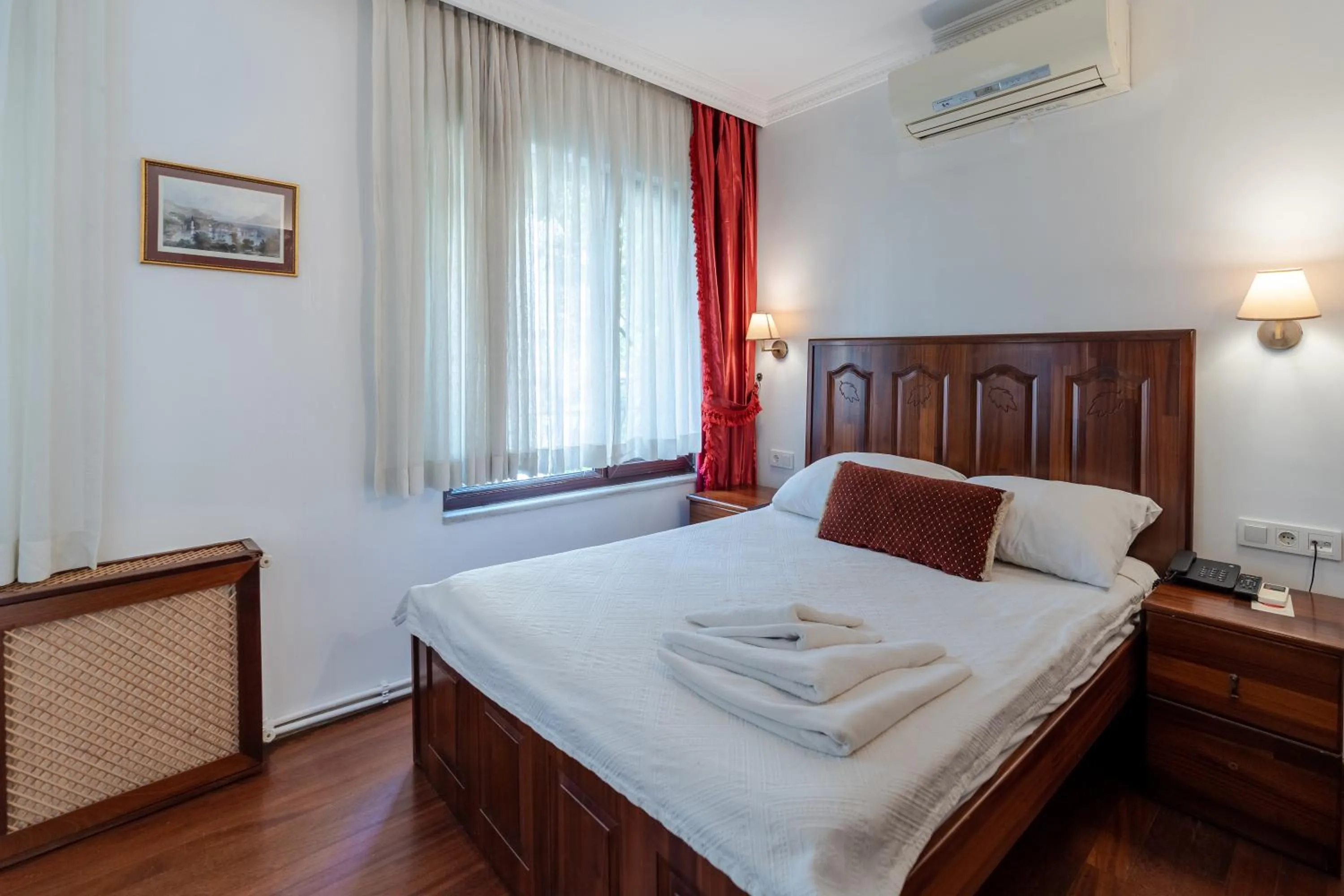 Bed in Şebnem Hotel