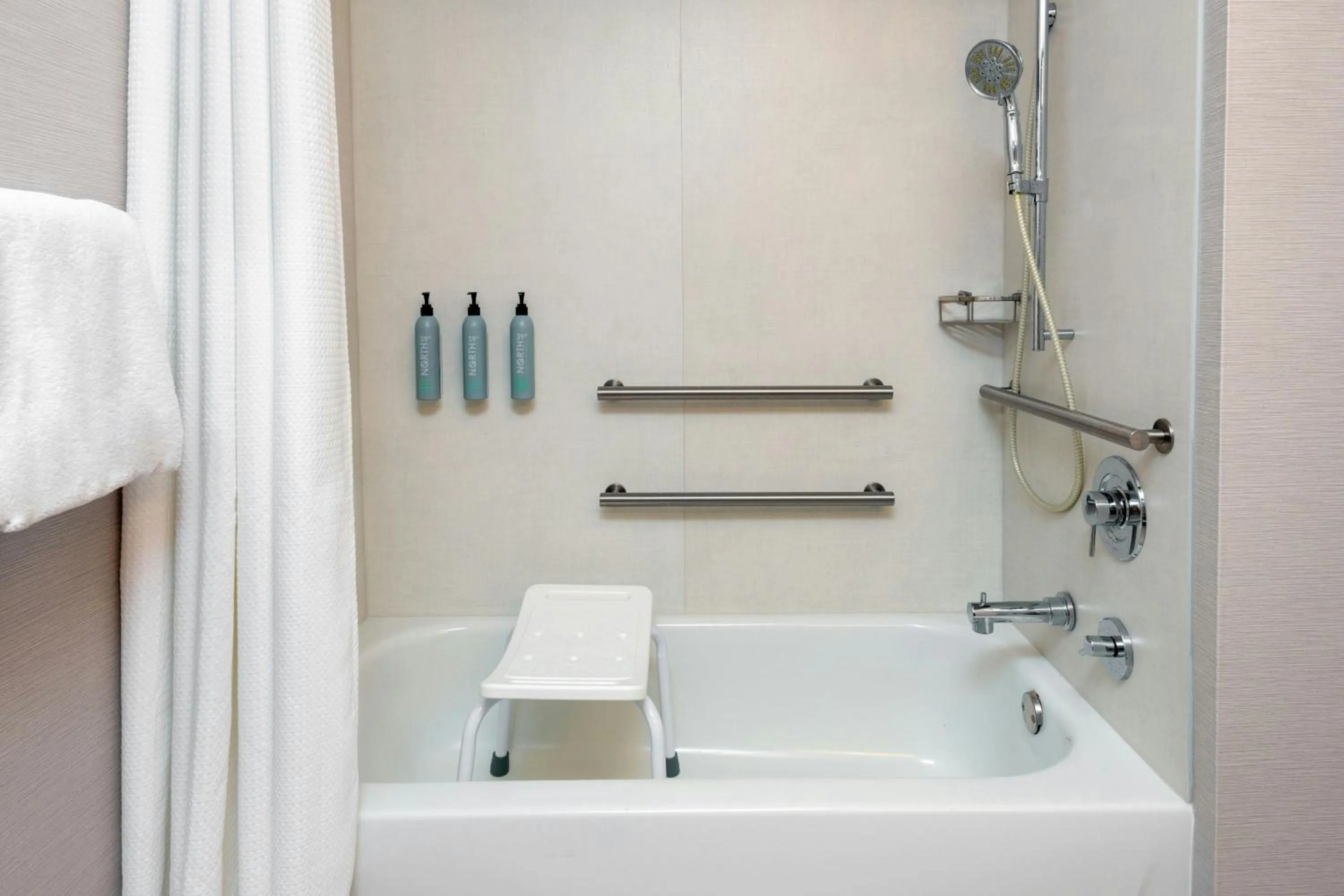 Photo of the whole room in Courtyard by Marriott Danbury