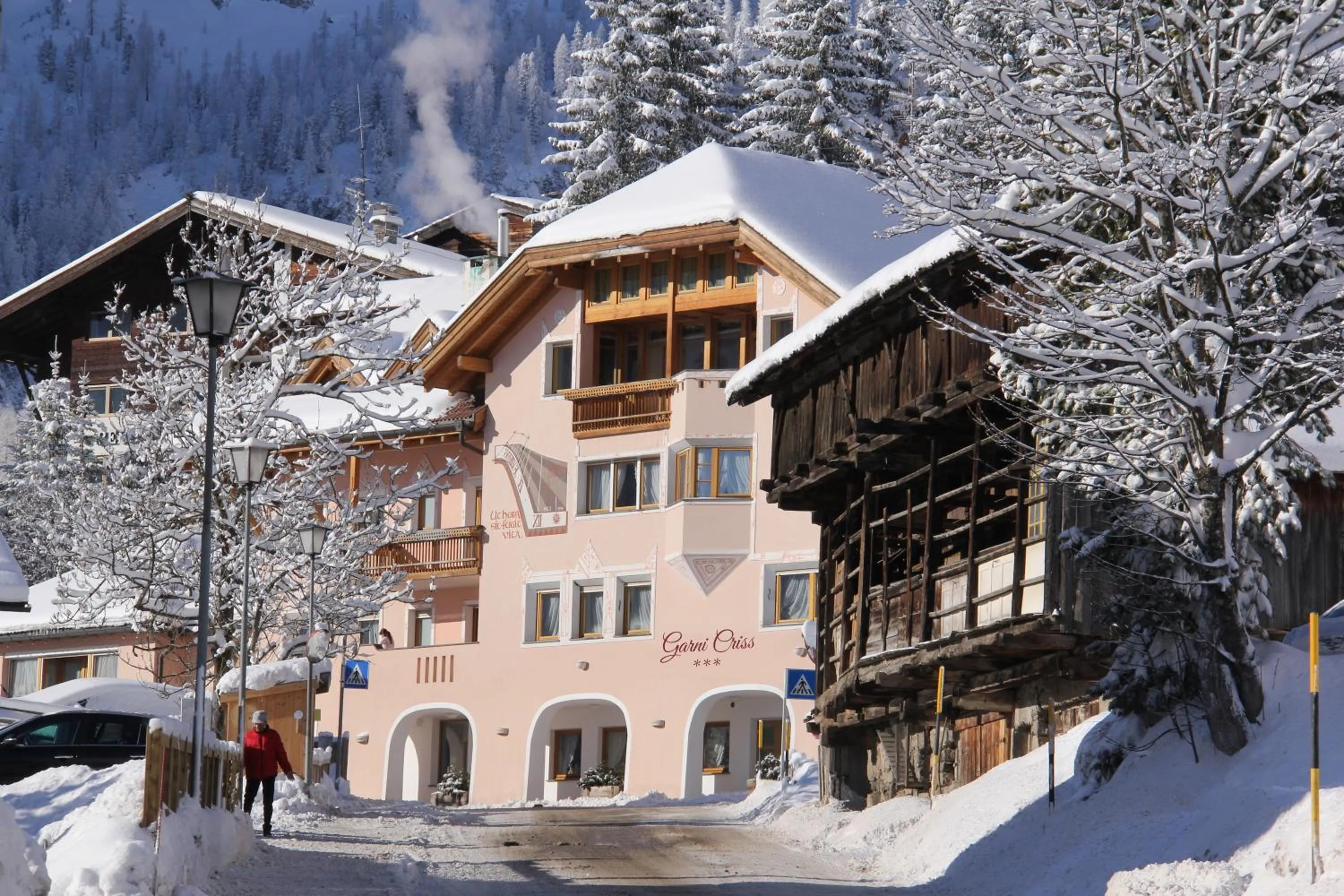 Facade/entrance in Garni Criss