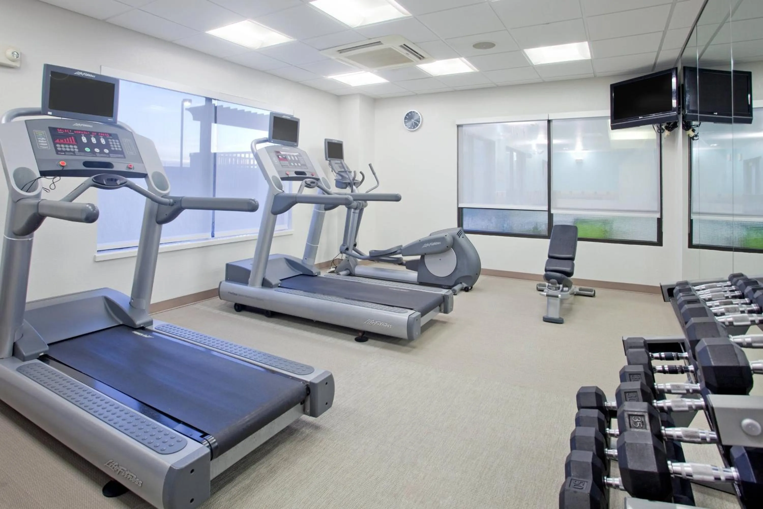 Fitness centre/facilities in Springhill Suites by Marriott Wichita East At Plazzio