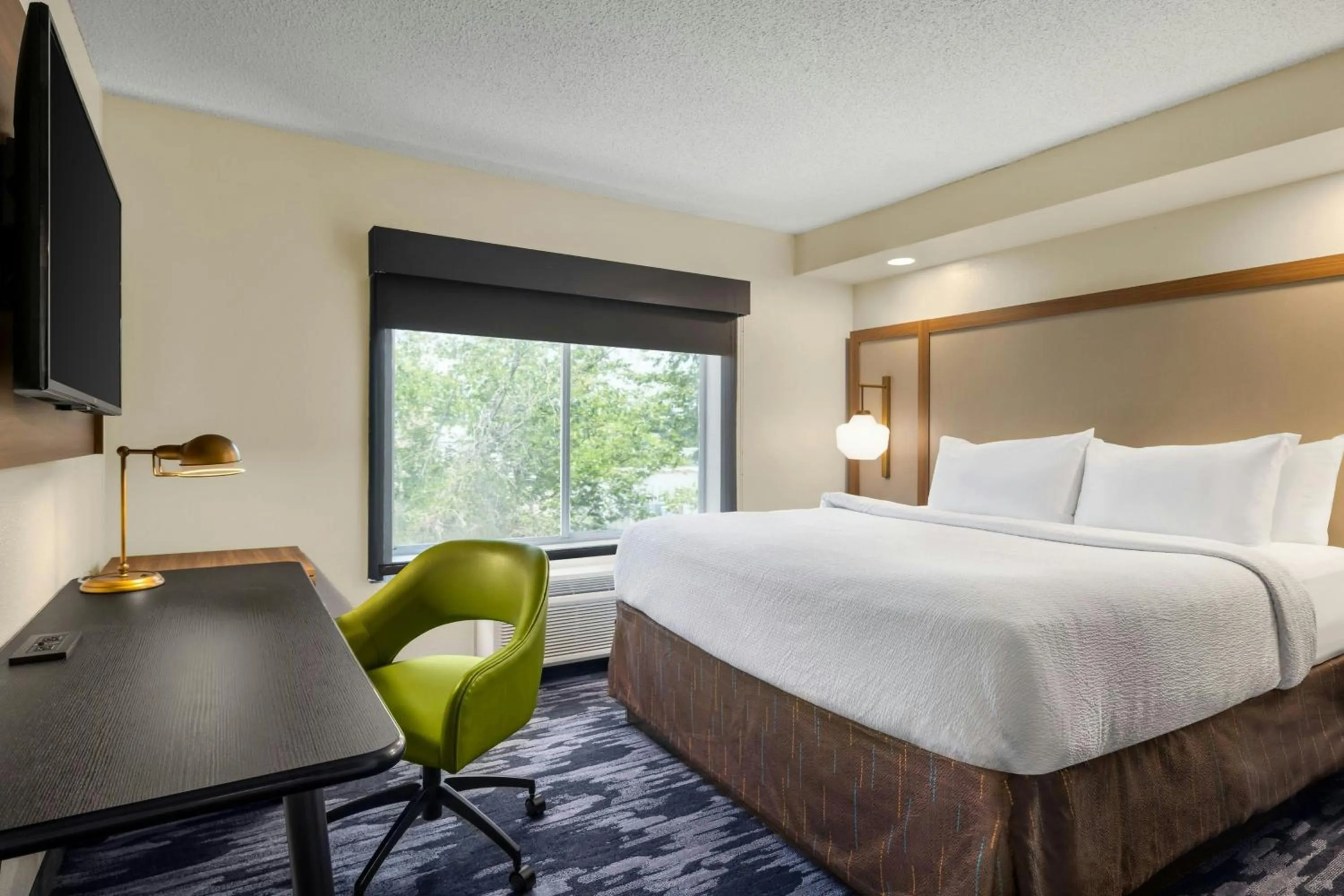 Bedroom, Bed in Fairfield Inn & Suites Hattiesburg / University