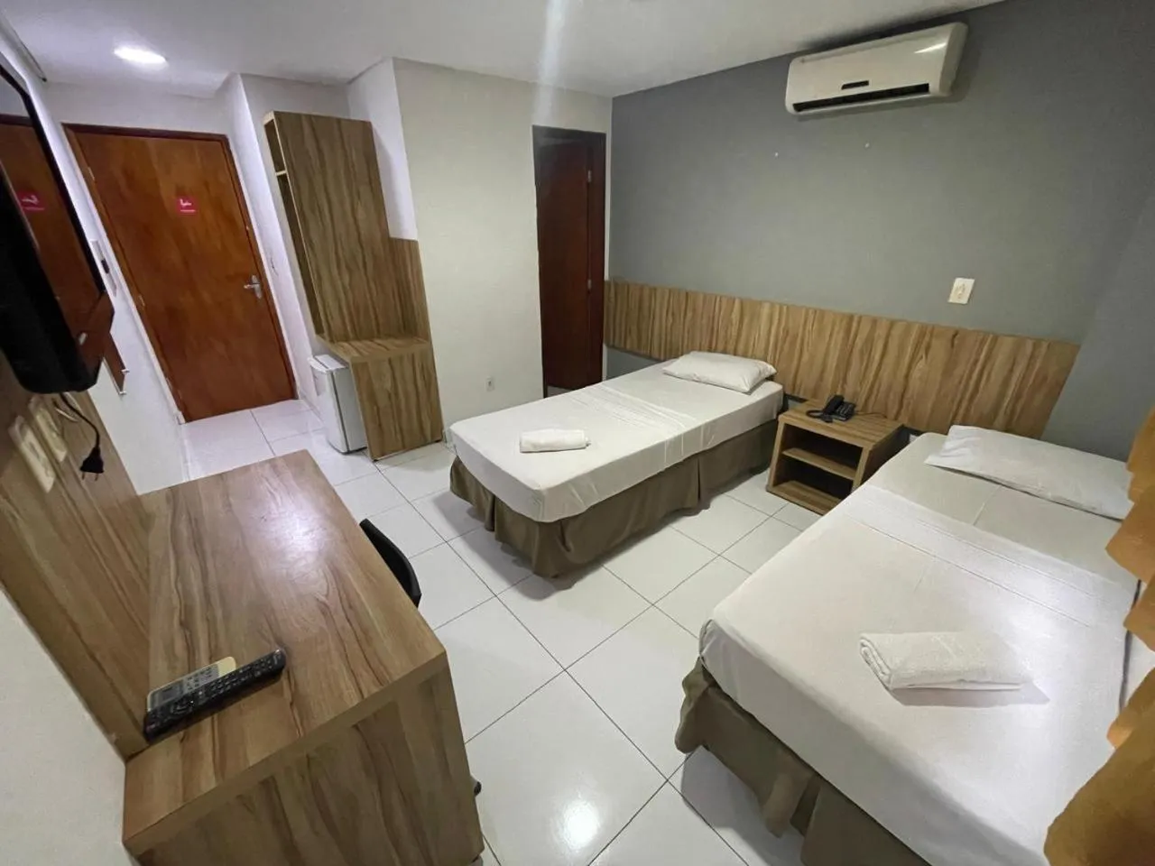 Bed in CR Hotel Bueno