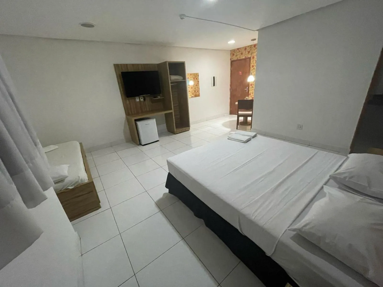 Bed in CR Hotel Bueno