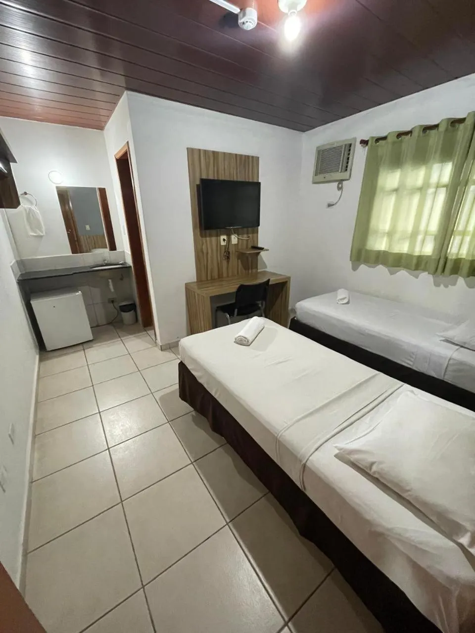 Bed in CR Hotel Bueno