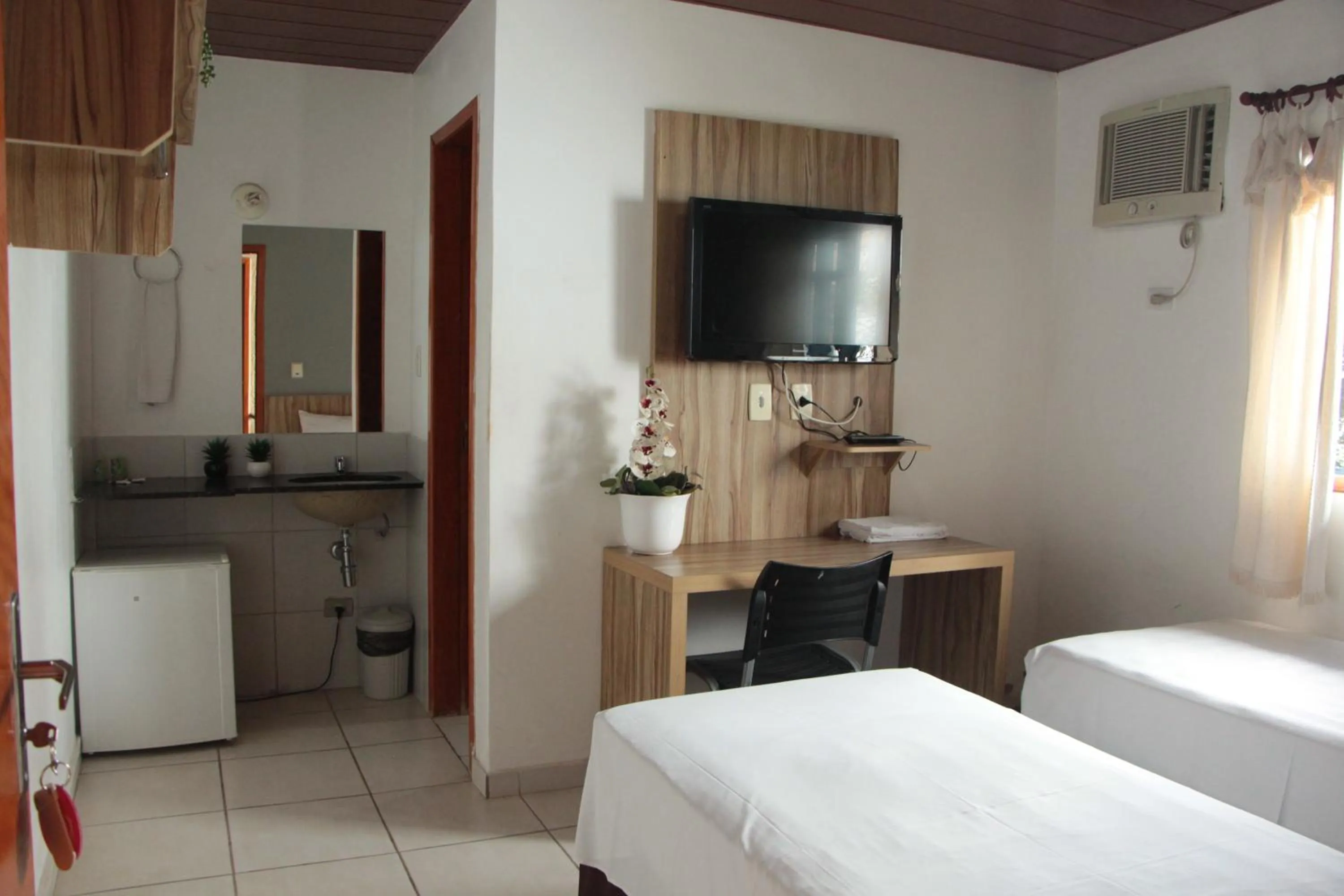 Bed in CR Hotel Bueno