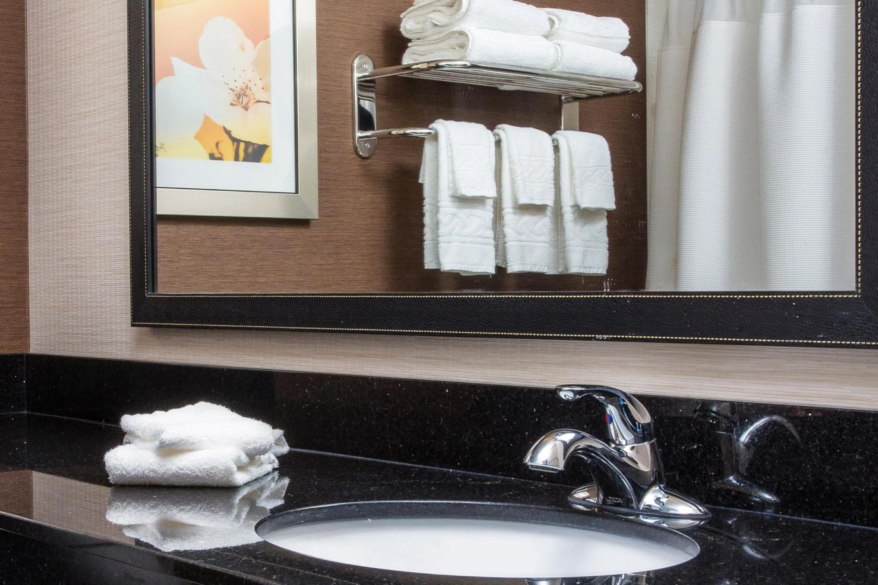 Bathroom in Fairfield Inn & Suites by Marriott Dayton South