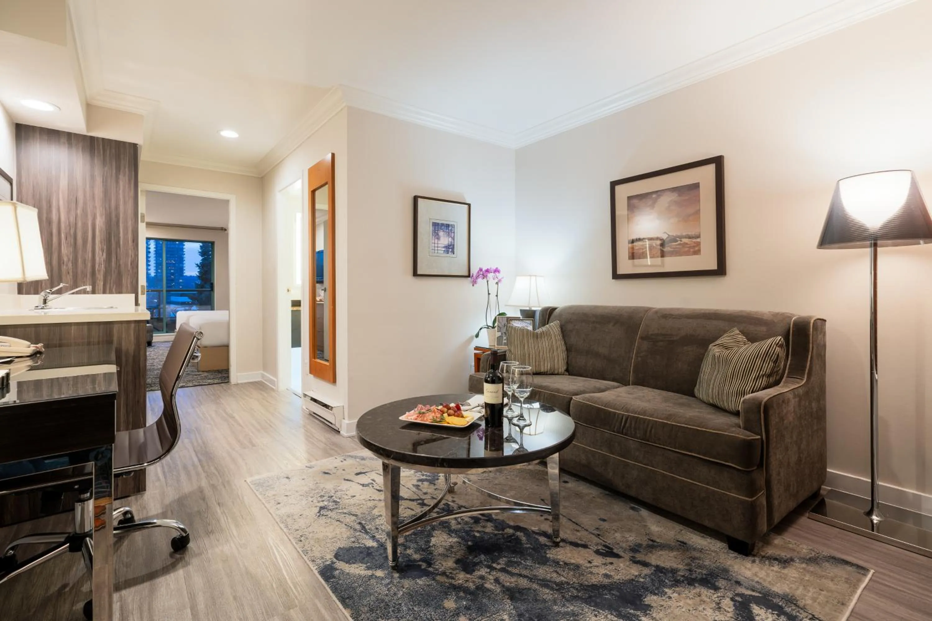 Executive Suites Hotel & Conference Center, Metro Vancouver