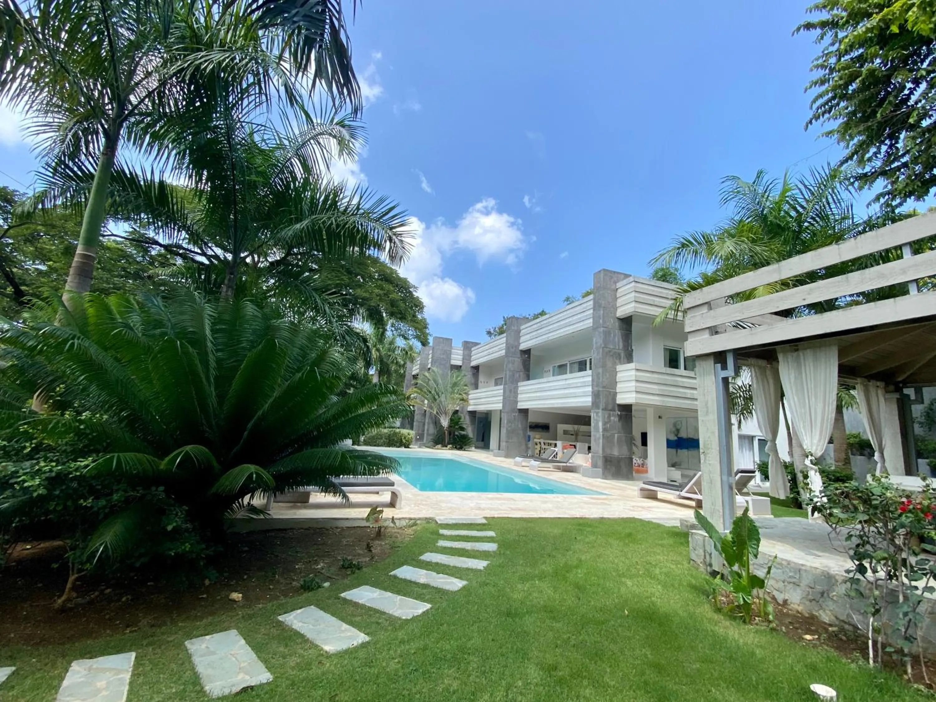 CASA-22 Luxury Boutique Hotel