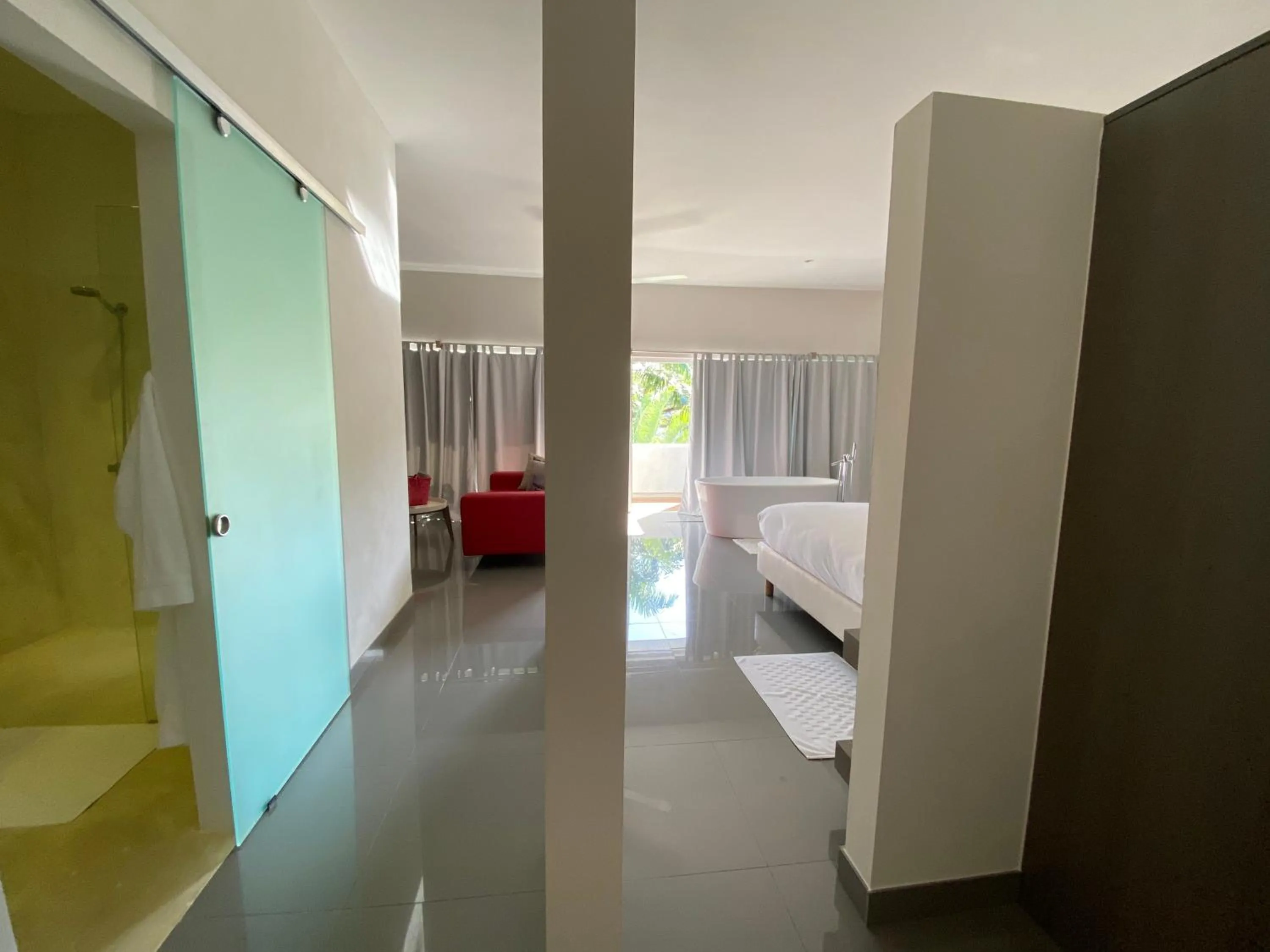 Shower, Bed in CASA-22 Luxury Boutique Hotel