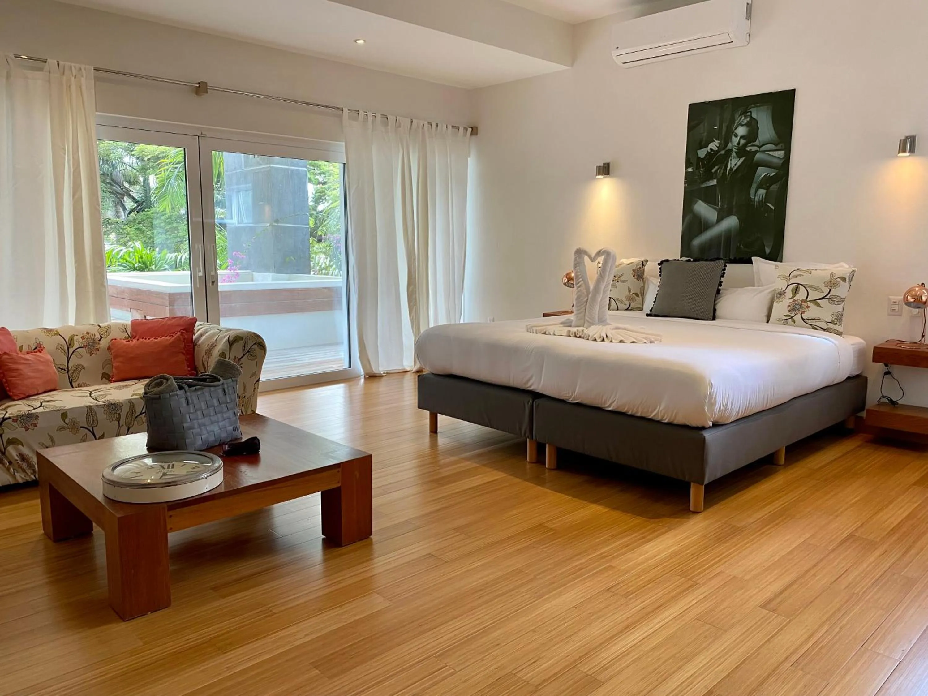 Bed in CASA-22 Luxury Boutique Hotel