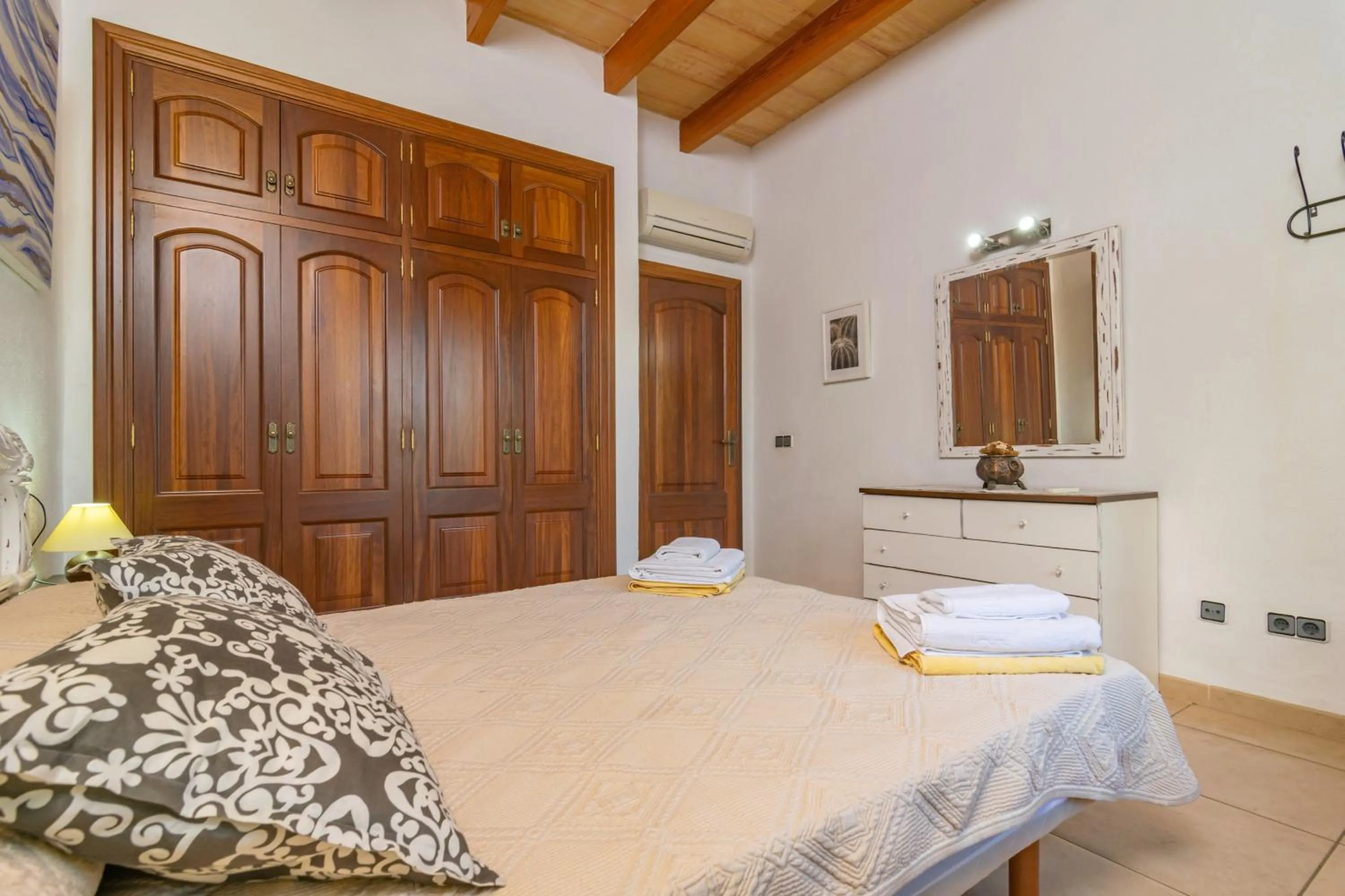 Bedroom, Bed in Ca'n Berguins