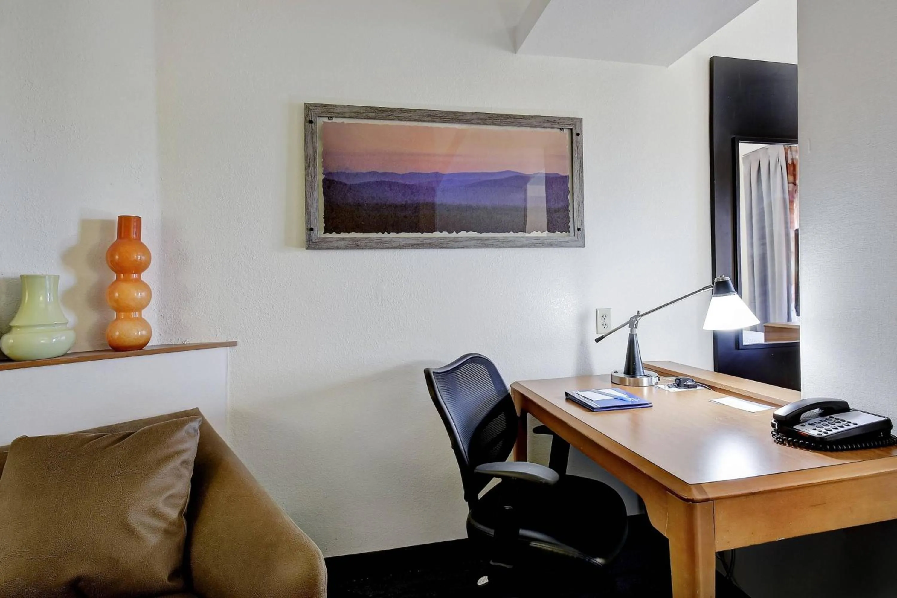 Photo of the whole room in Fairfield Inn and Suites by Marriott San Antonio Boerne