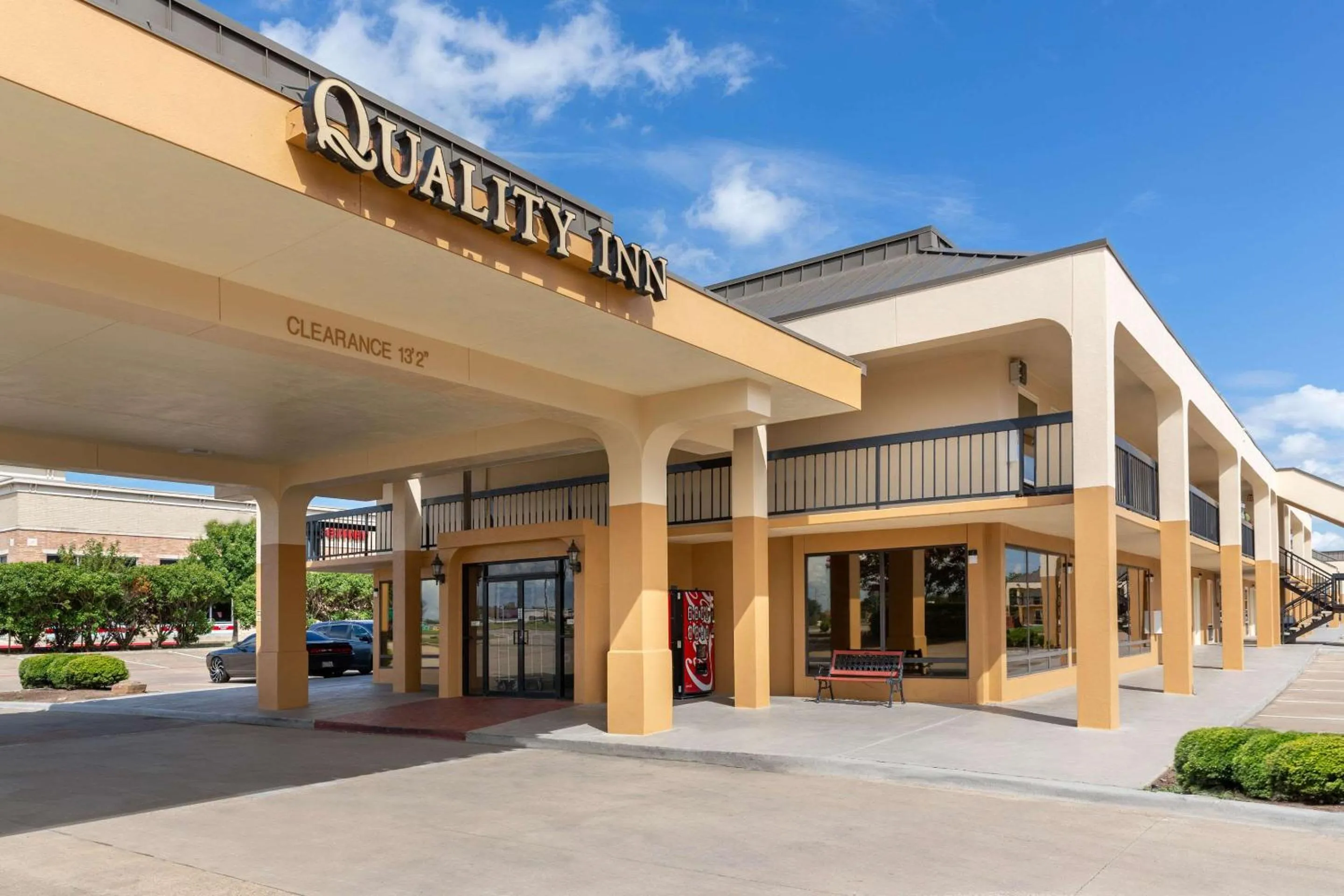 Property building in Quality Inn at Arlington Highlands